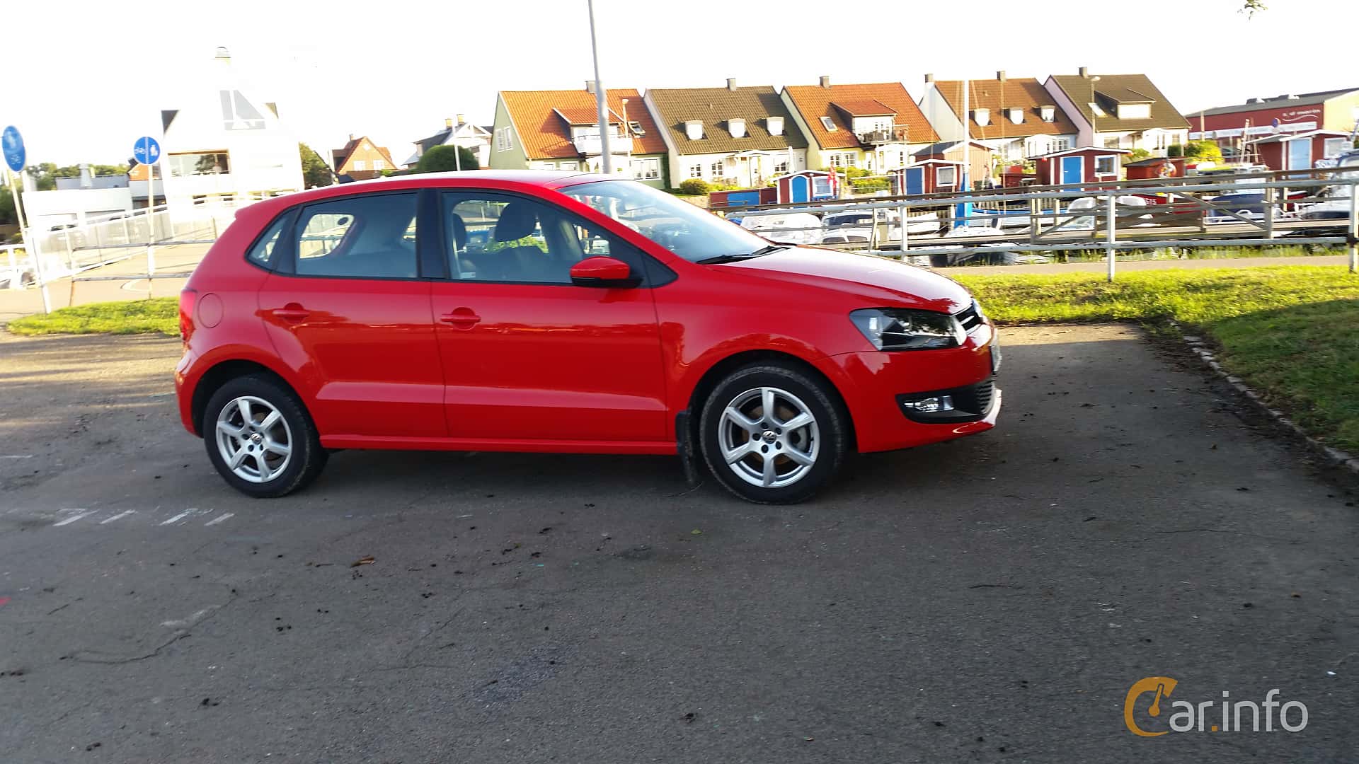 Volkswagen Polo 5-door 1.4 86hp, 2014
