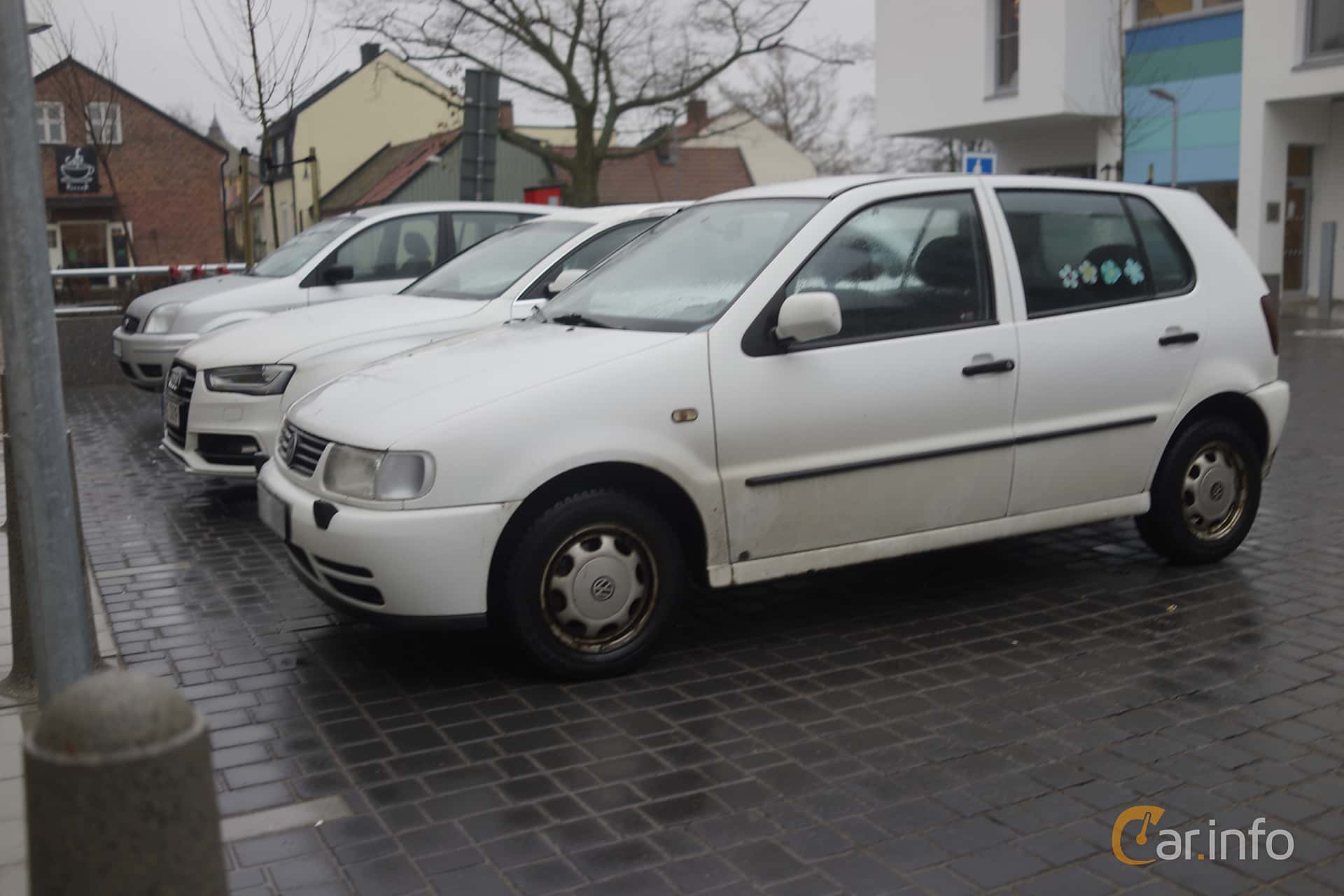 Volkswagen Polo 5-door generation III (Typ 6N) 1.6 Manual, 5-speed