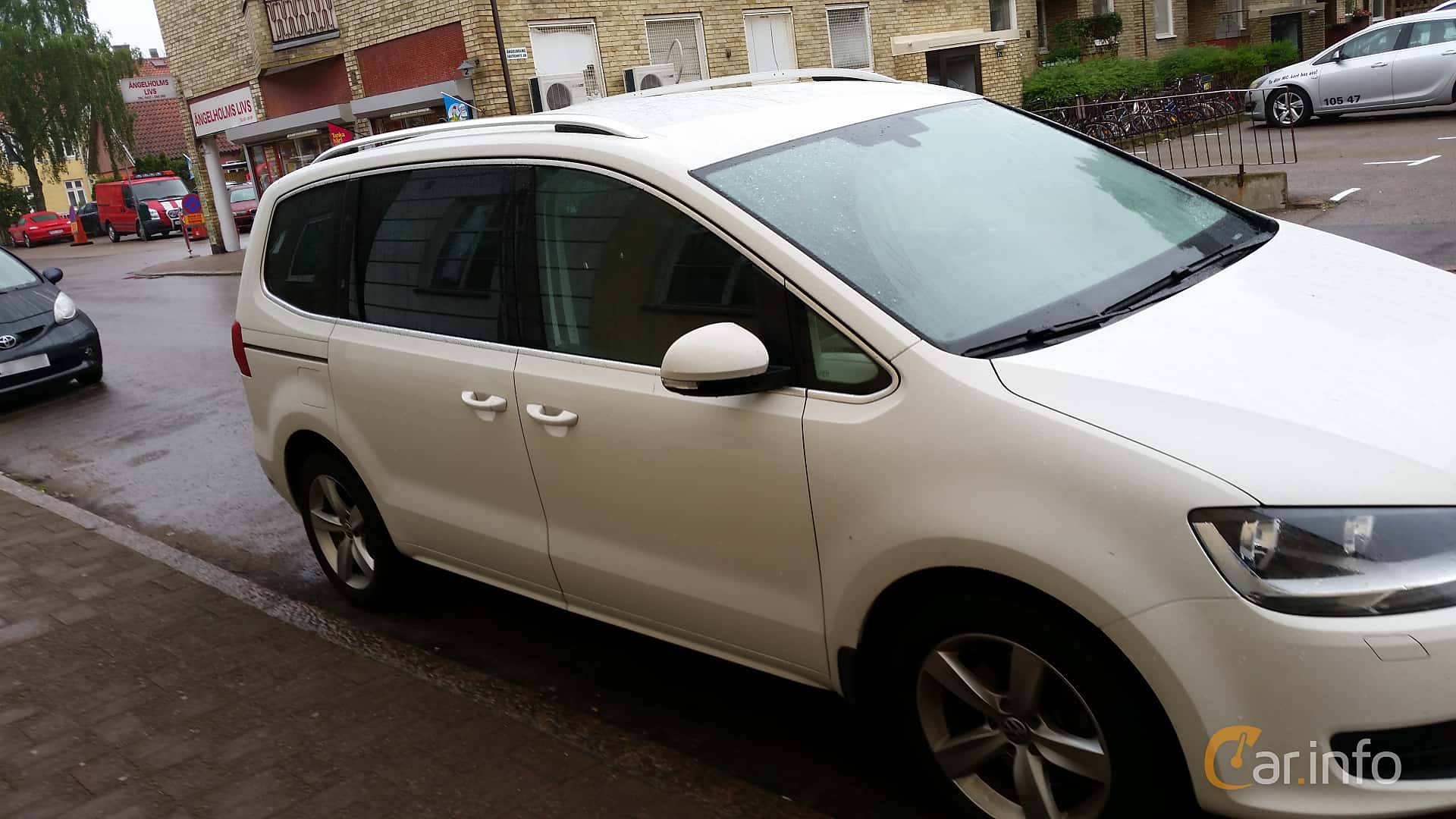 Volkswagen Sharan 2.0 BlueTDI  140hp, 2011