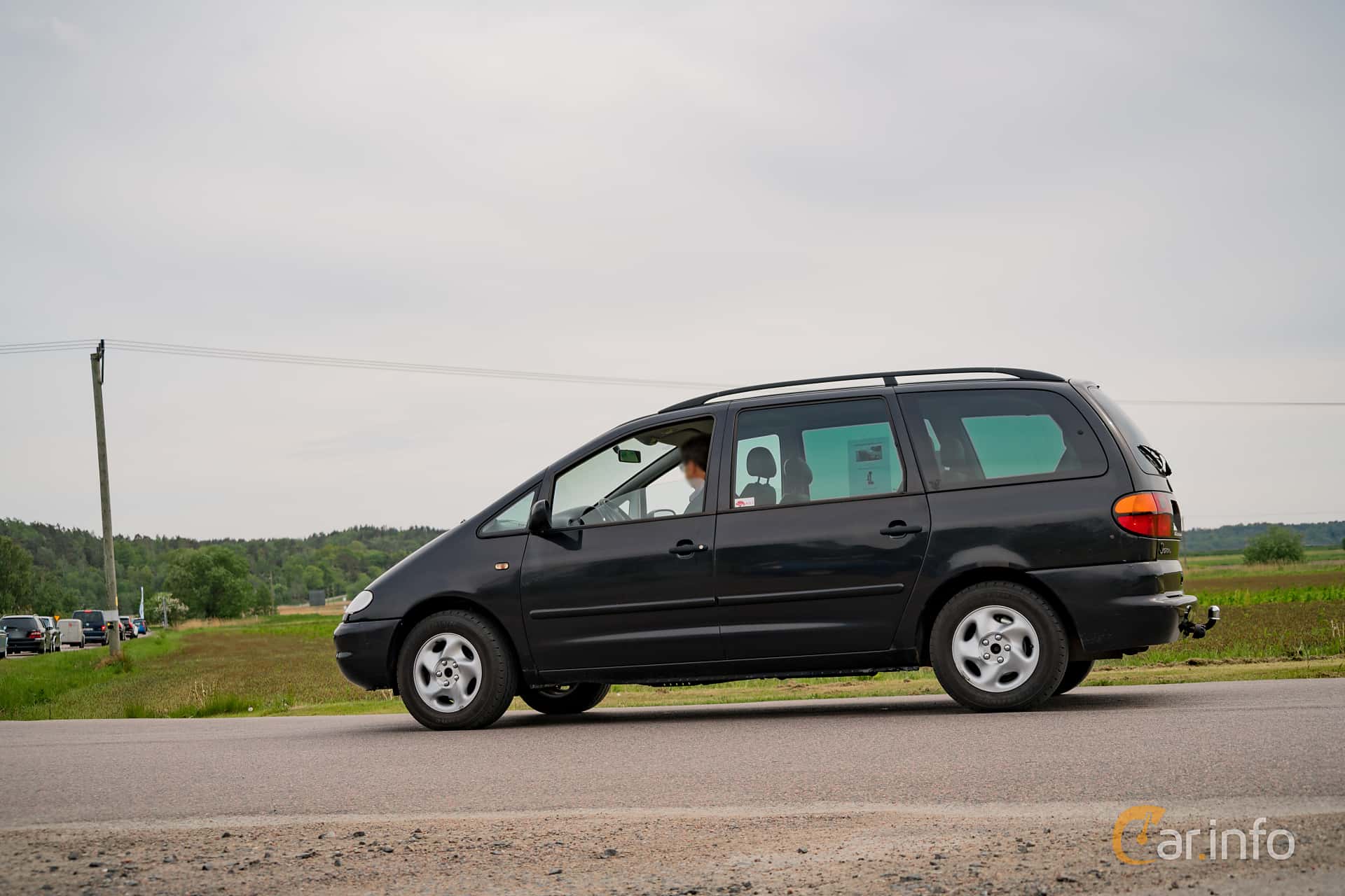 Volkswagen Sharan generation I Mark 1 (Typ 7M) 1.9 TDI Manual, 5-speed