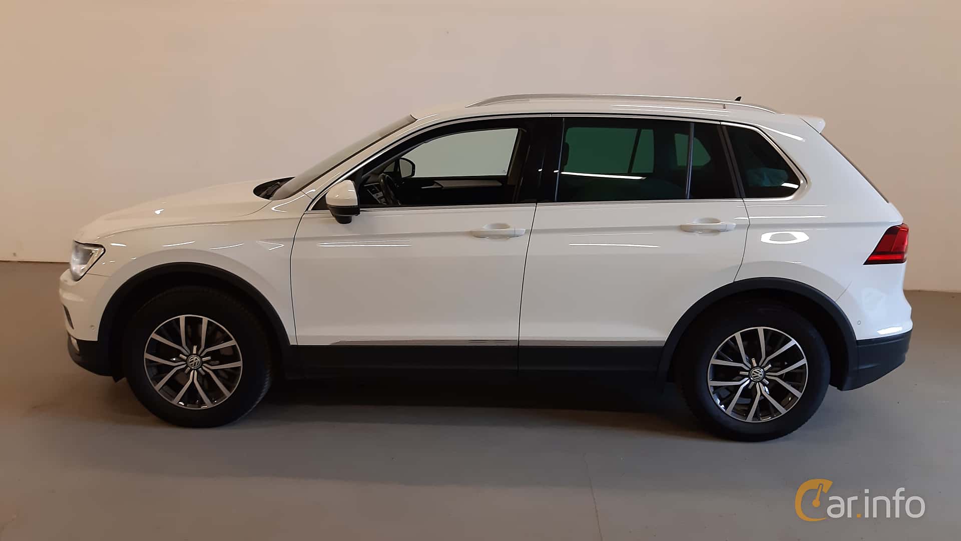 Volkswagen Tiguan 2.0 TSI BlueMotion 4Motion DSG Sequential, 180hp, 2016