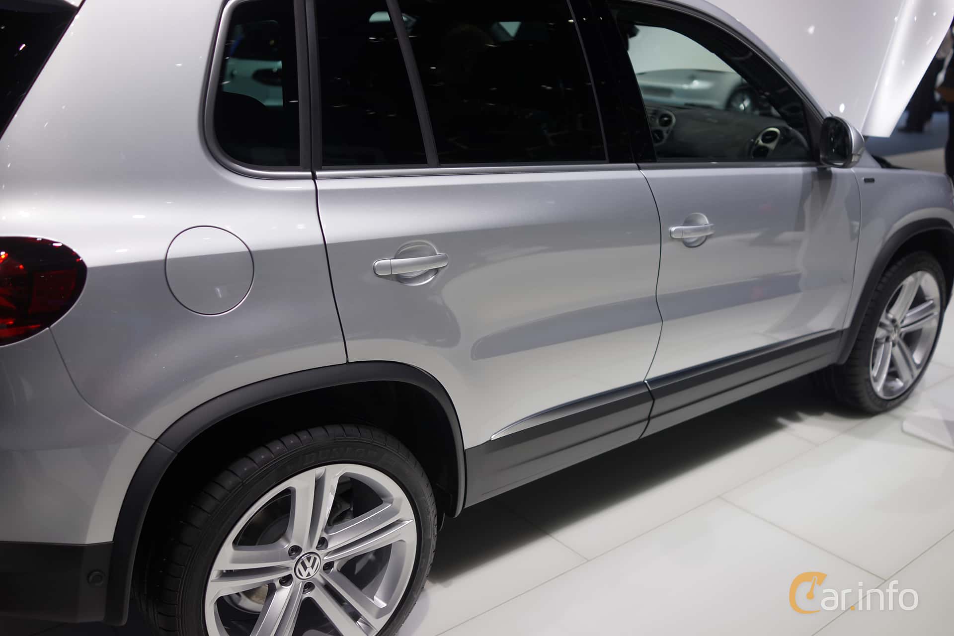 Volkswagen Tiguan generation I Facelift (Typ 5N) 2.0 TSI 4Motion