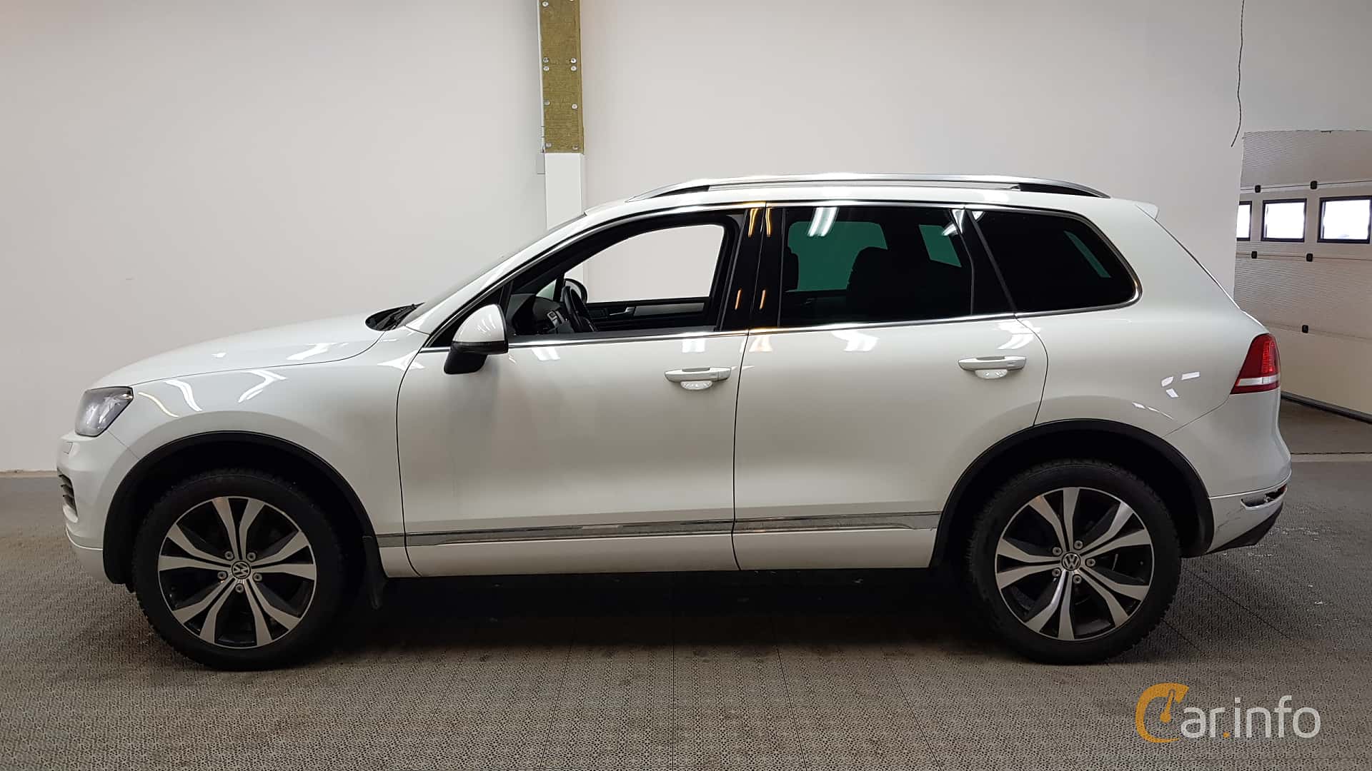 Volkswagen Touareg 3.0 V6 TDI BlueMotion 4Motion Automatic, 245hp, 2014