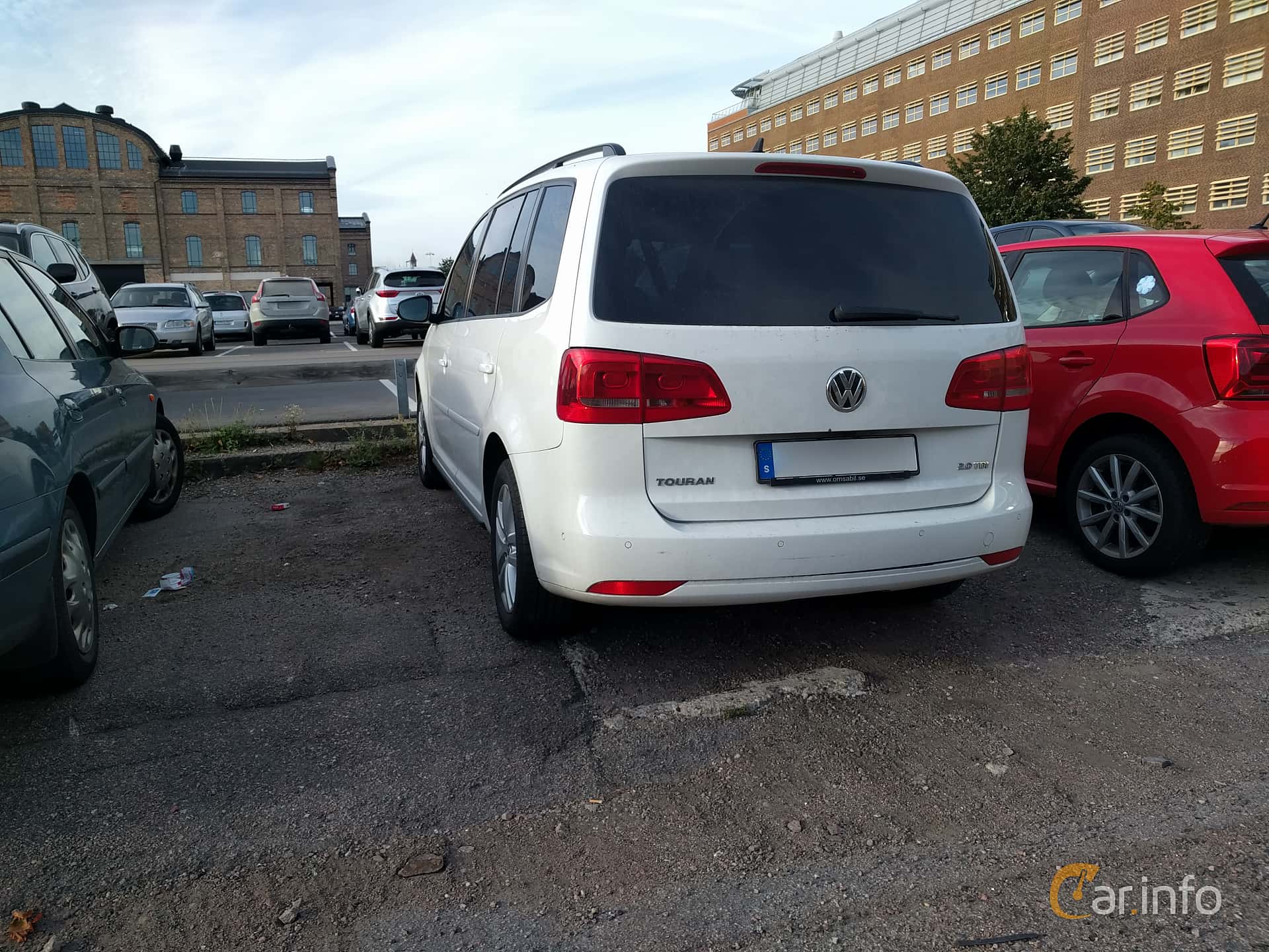 Volkswagen Touran 2.0 TDI  Manual, 140hp, 2012