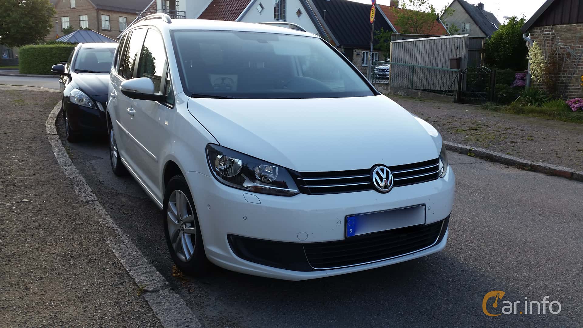 Volkswagen Touran 2.0 TDI  DSG Sequential, 140hp, 2013