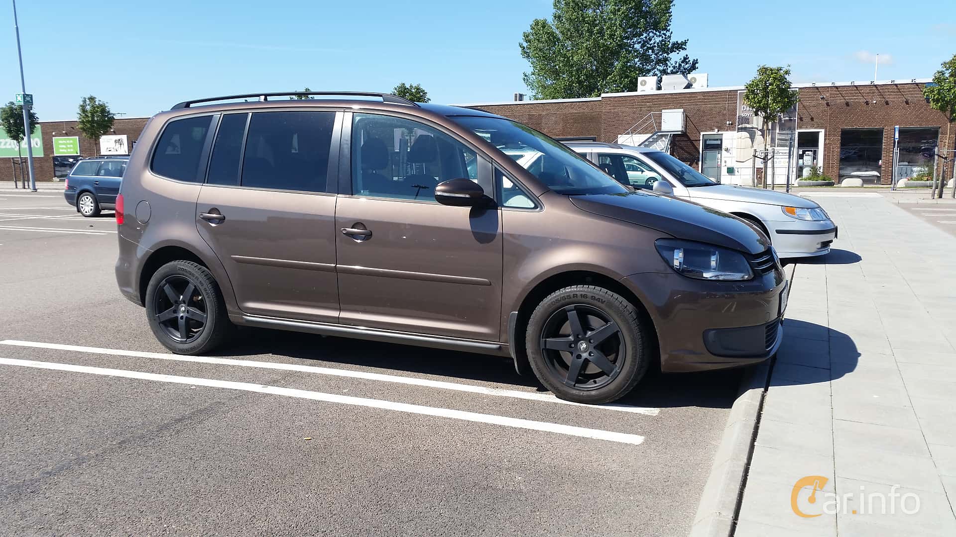 Volkswagen Touran 2.0 TDI  DSG Sequential, 140hp, 2011