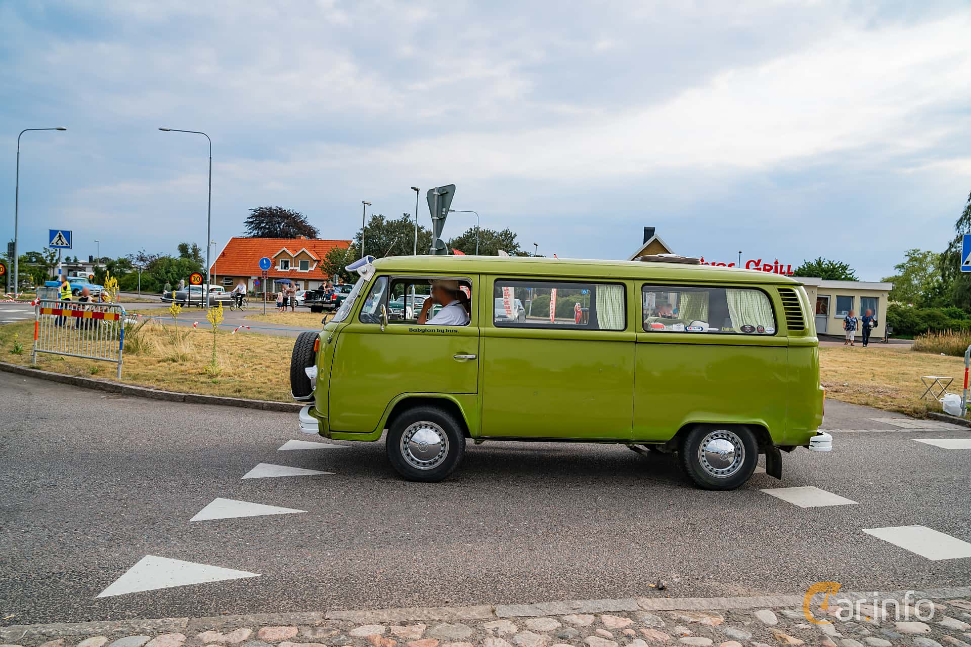 Volkswagen Transporter 2000 Minibus