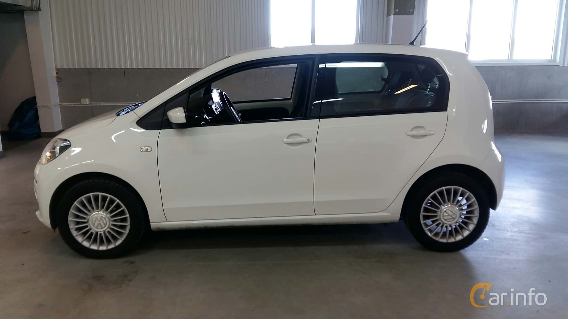 Volkswagen up! 5-door 1st Generation 1.0 Automatic, 5-speed