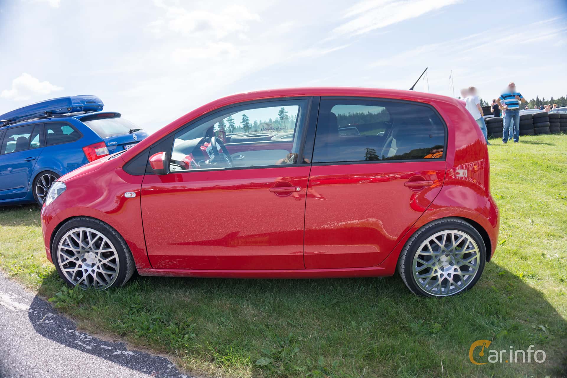Volkswagen up! 5-door 1.0 60hp, 2012