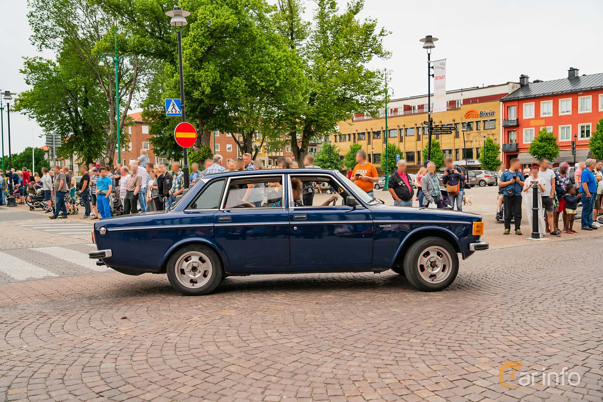 Volvo 144 1st Generation Facelift 2.0