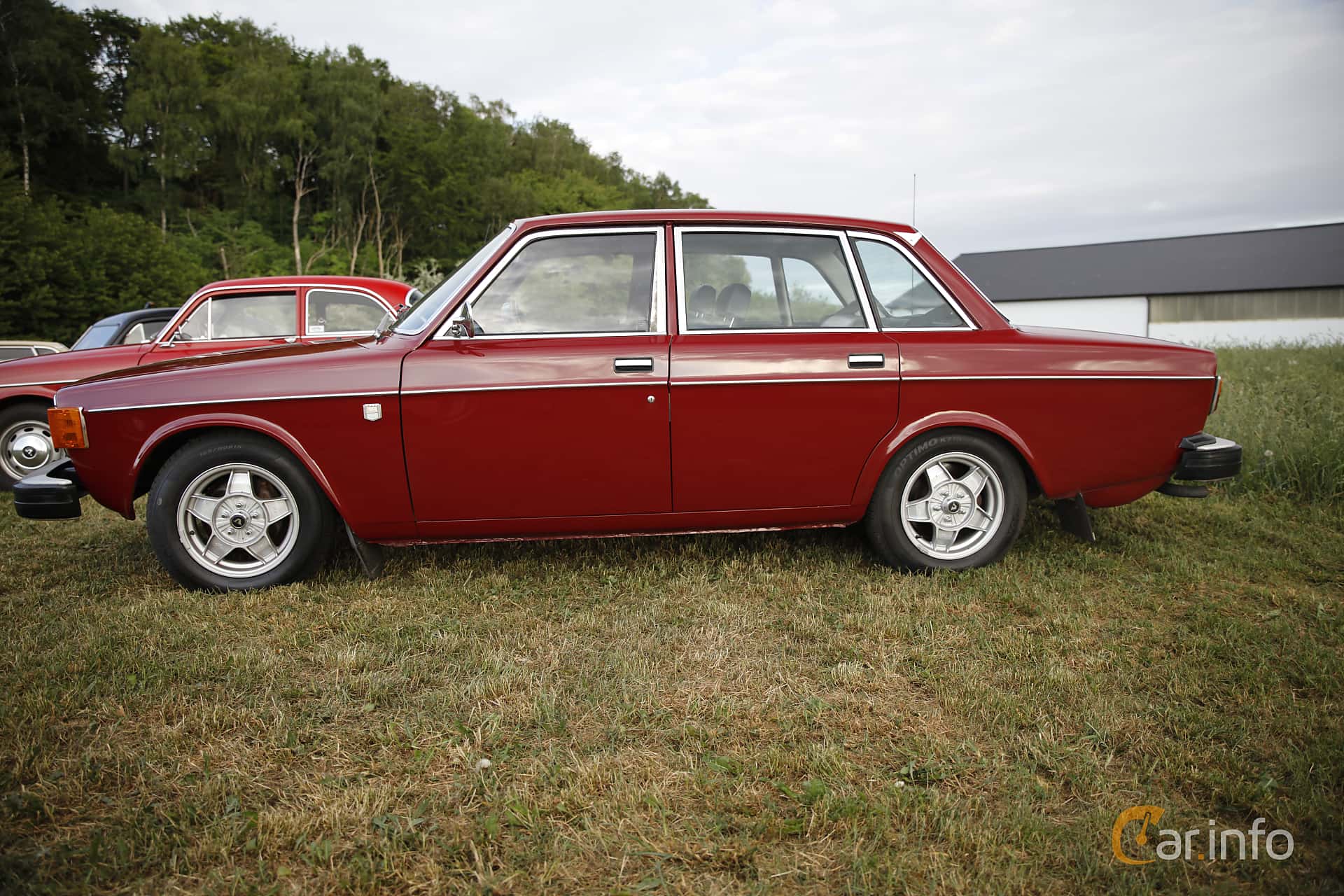 Volvo 144 1st Generation Facelift 2.0 Manual, 4-speed