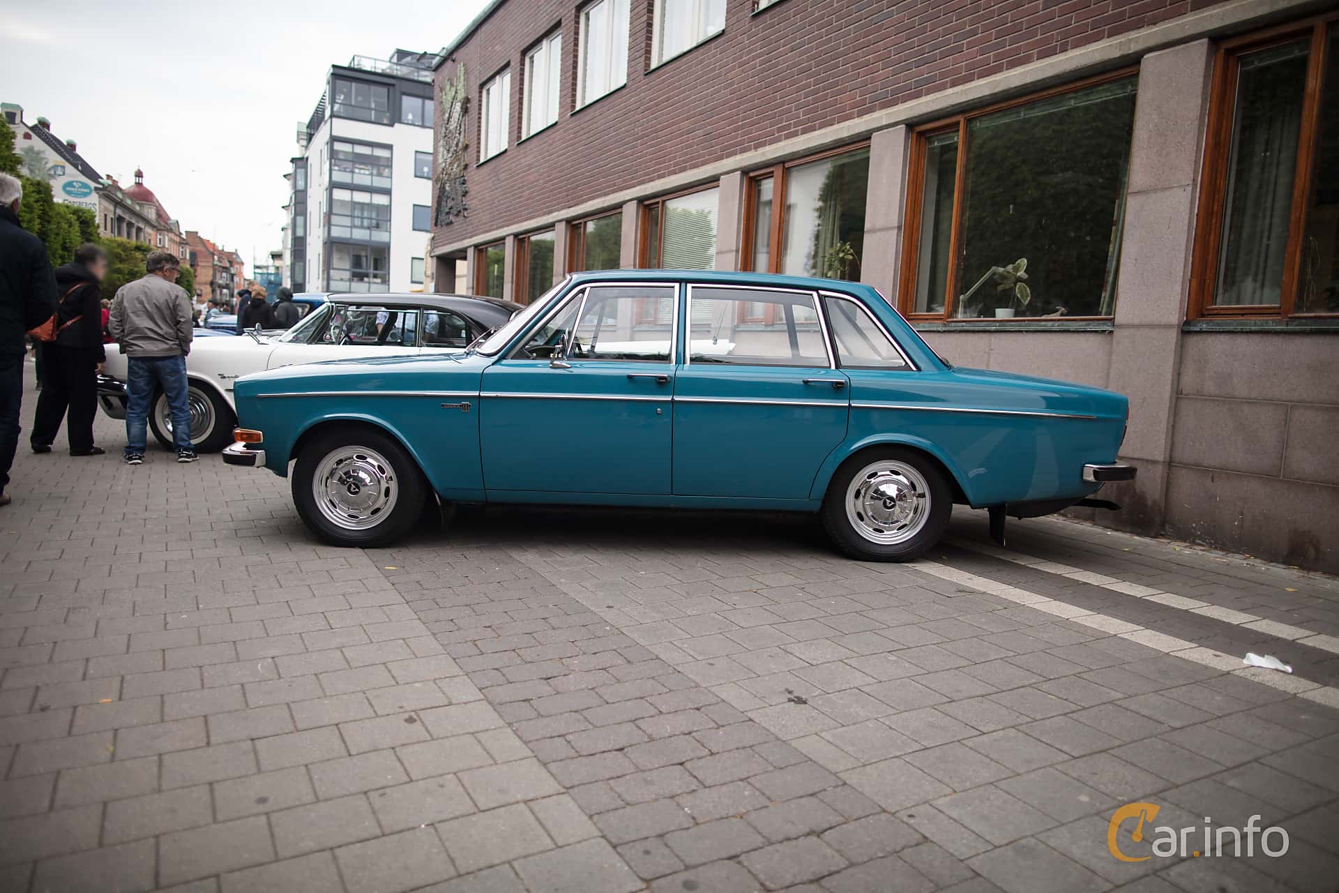 Volvo 144 1st Generation 2.0 Automatic, 3-speed