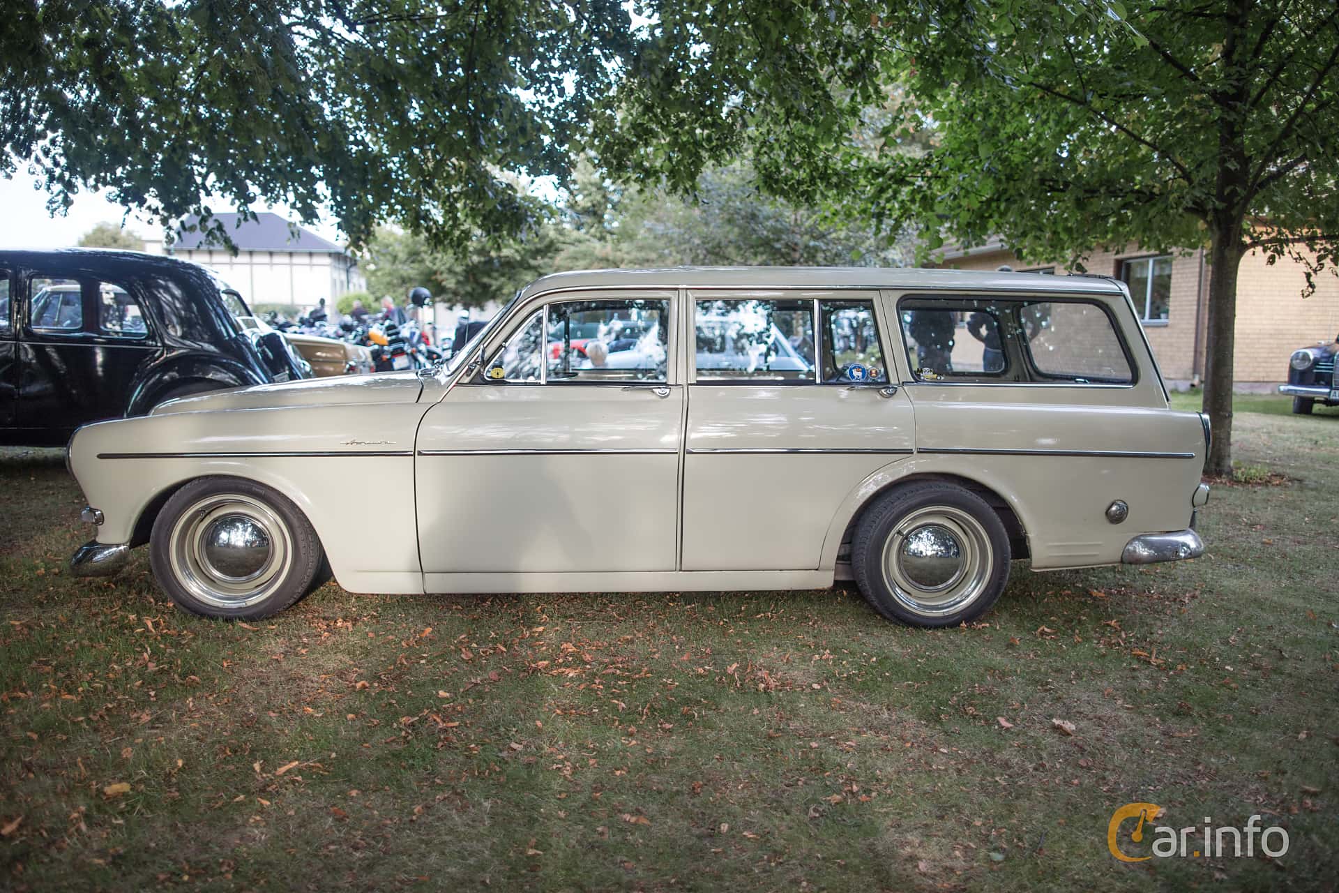 Volvo Amazon 121 P220 Manual, 3-speed