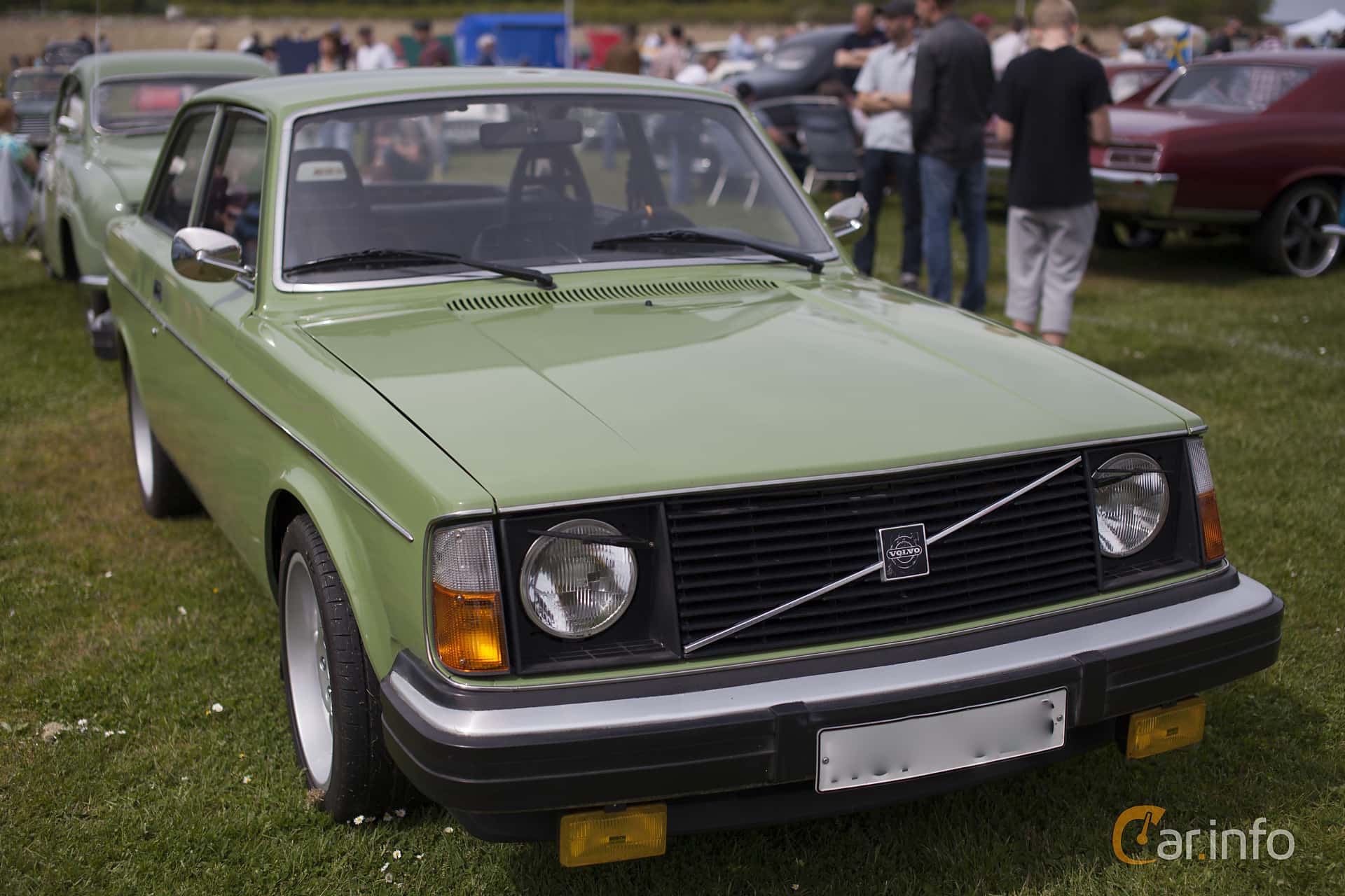 Volvo 242 2.0 Manual, 82hp, 1976