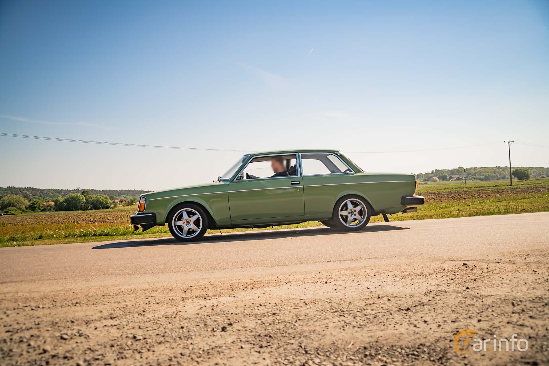 Volvo 242 1.7 Manual, 90hp, 1976