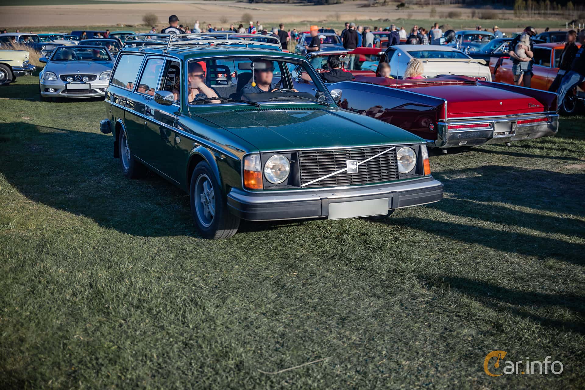 Volvo 245 2.1 Manual, 97hp, 1975