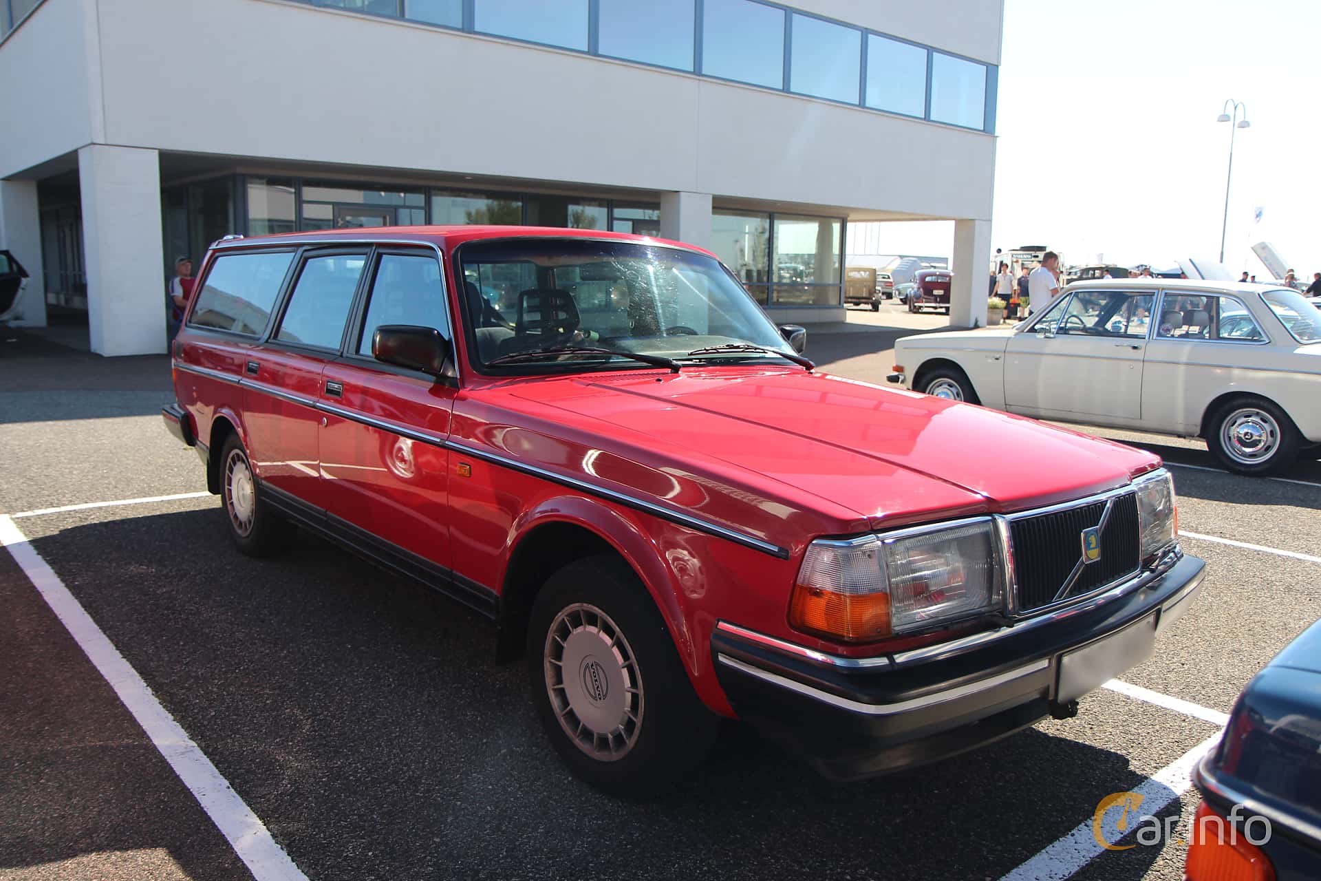 Volvo 245 2.3 Automatic, 116hp, 1991