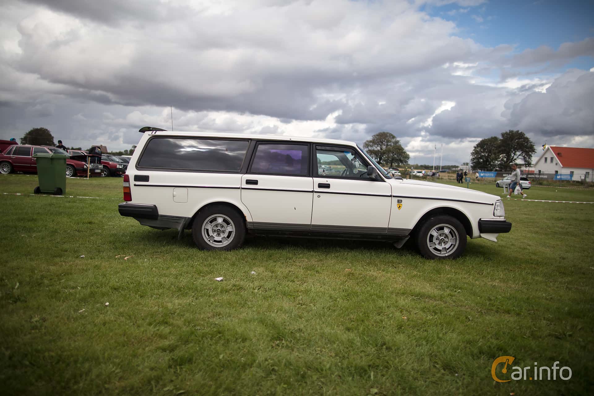 Volvo 245 2.3 Manual, 116hp, 1992