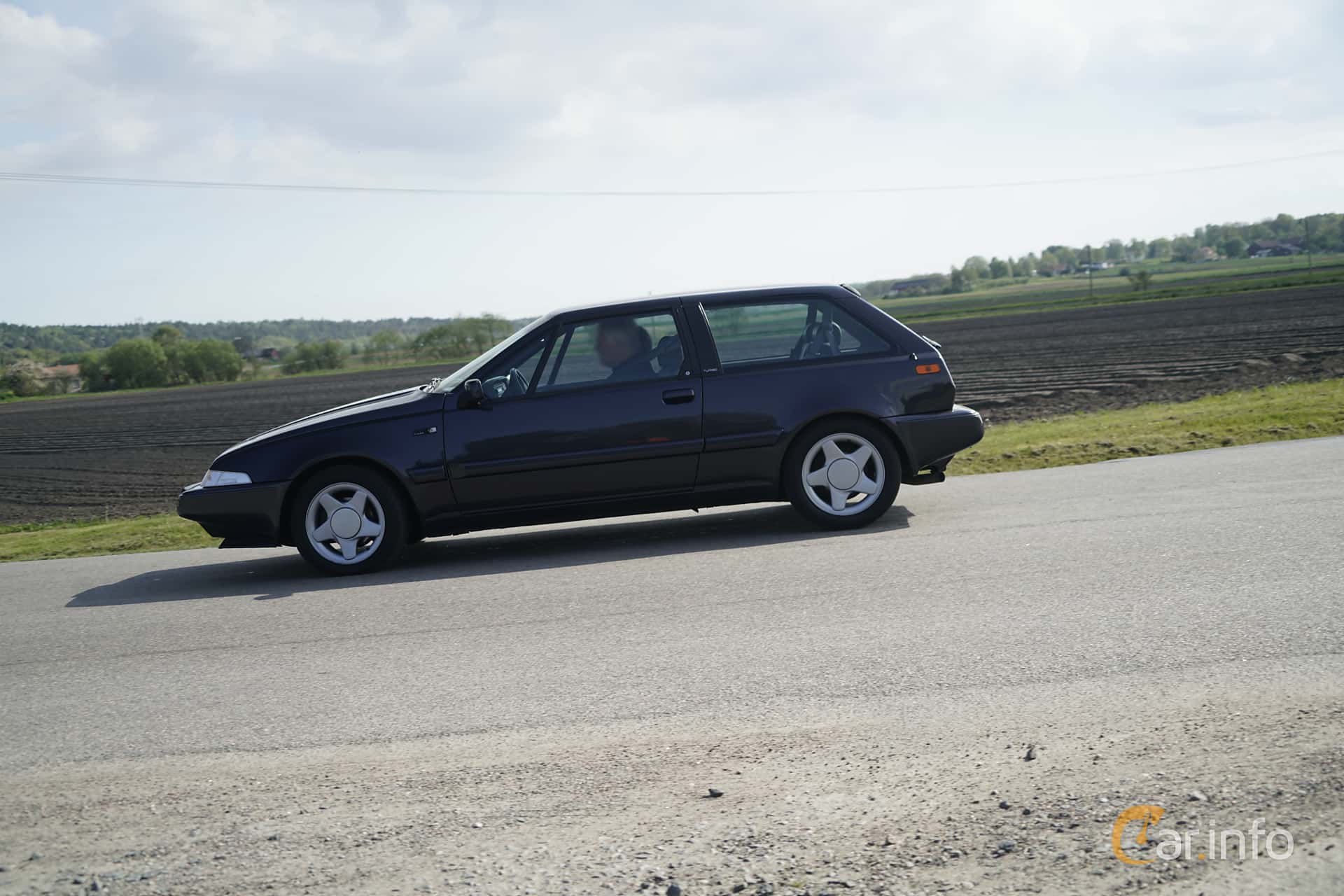 Volvo 480 1.7 Turbo Manual, 120hp, 1995