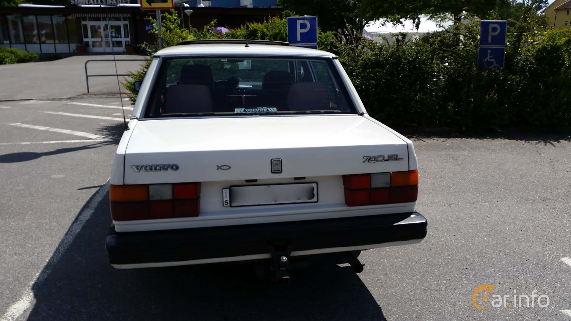 Volvo 744 2.3 Manual, 116hp, 1986