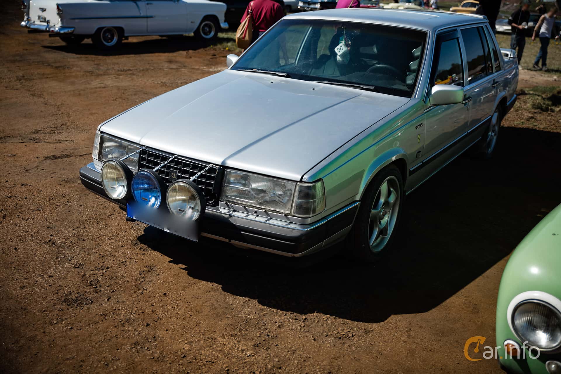 Volvo 764 2.4 Manual, 109hp, 1983