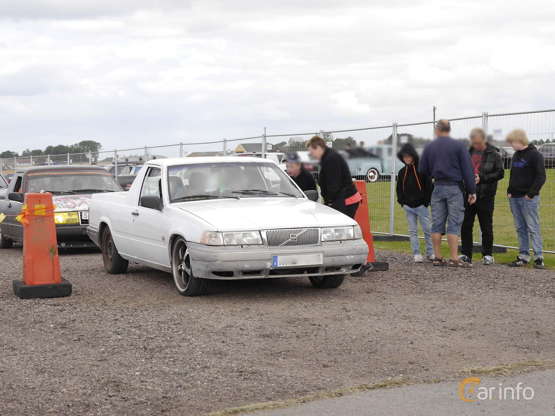 Volvo 744 2.3 Manual, 155hp, 1990