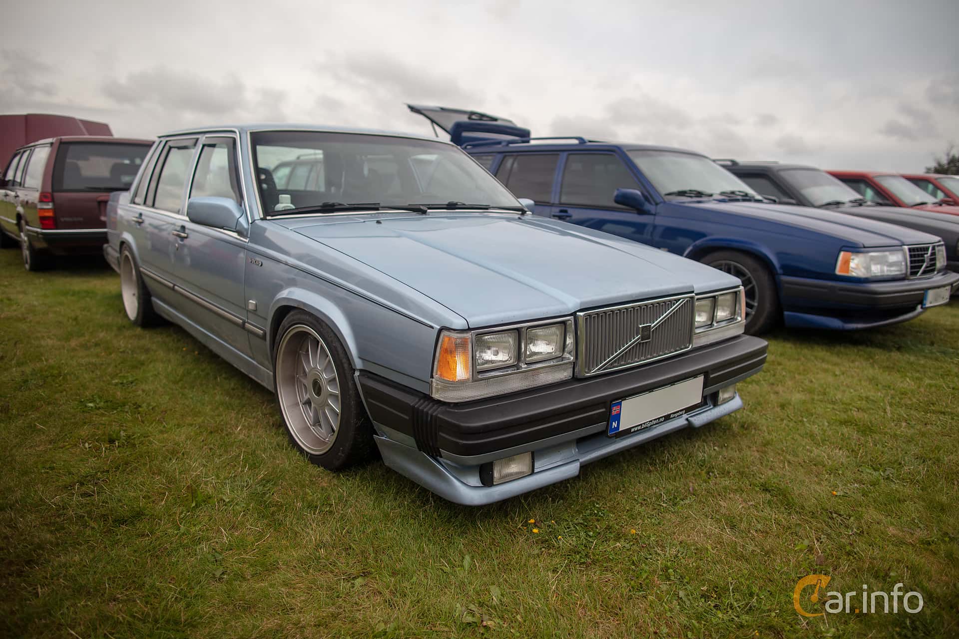 Volvo 744 2.3 131hp, 1989