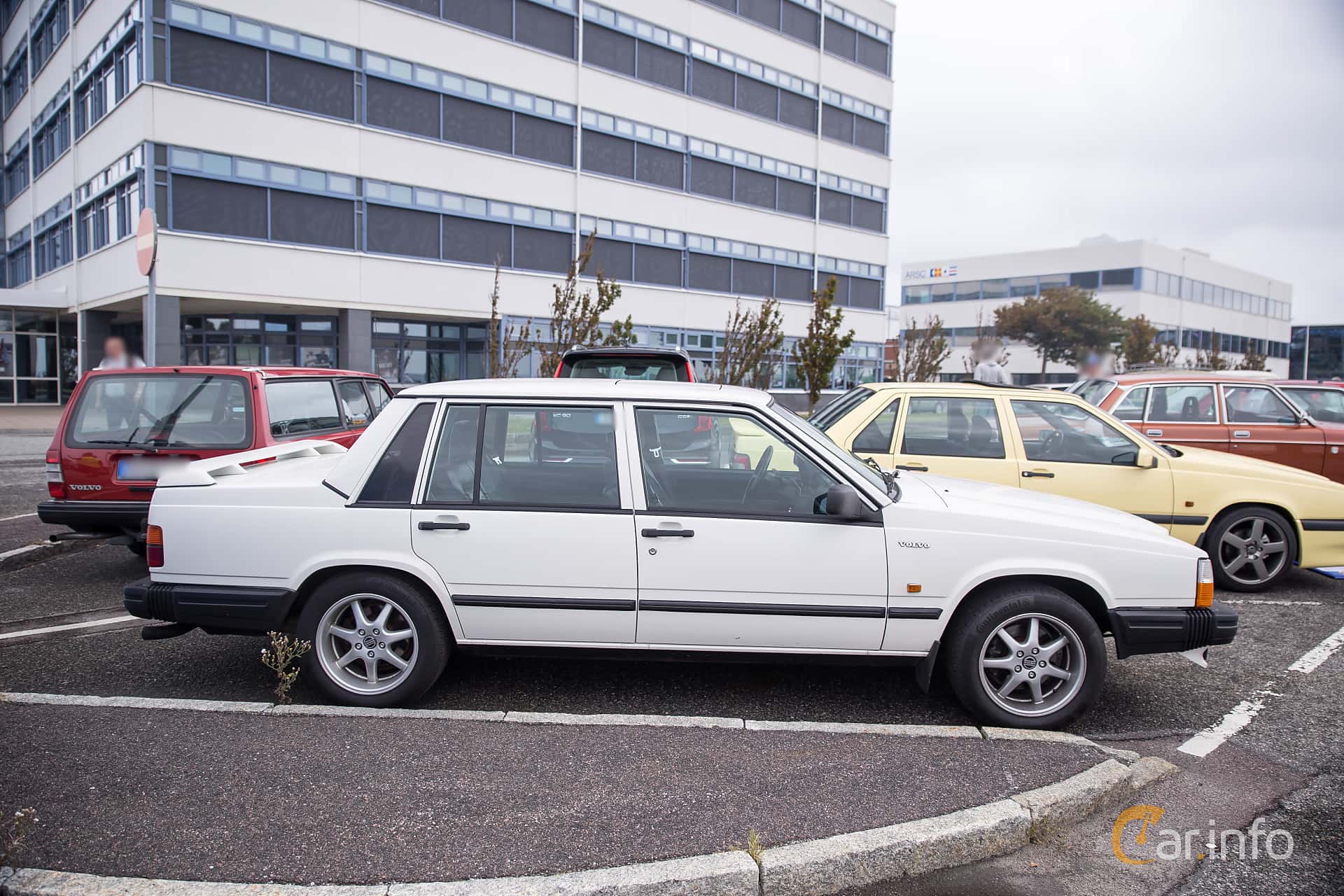 Volvo 764 2.3 Turbo Automatic, 185hp, 1985