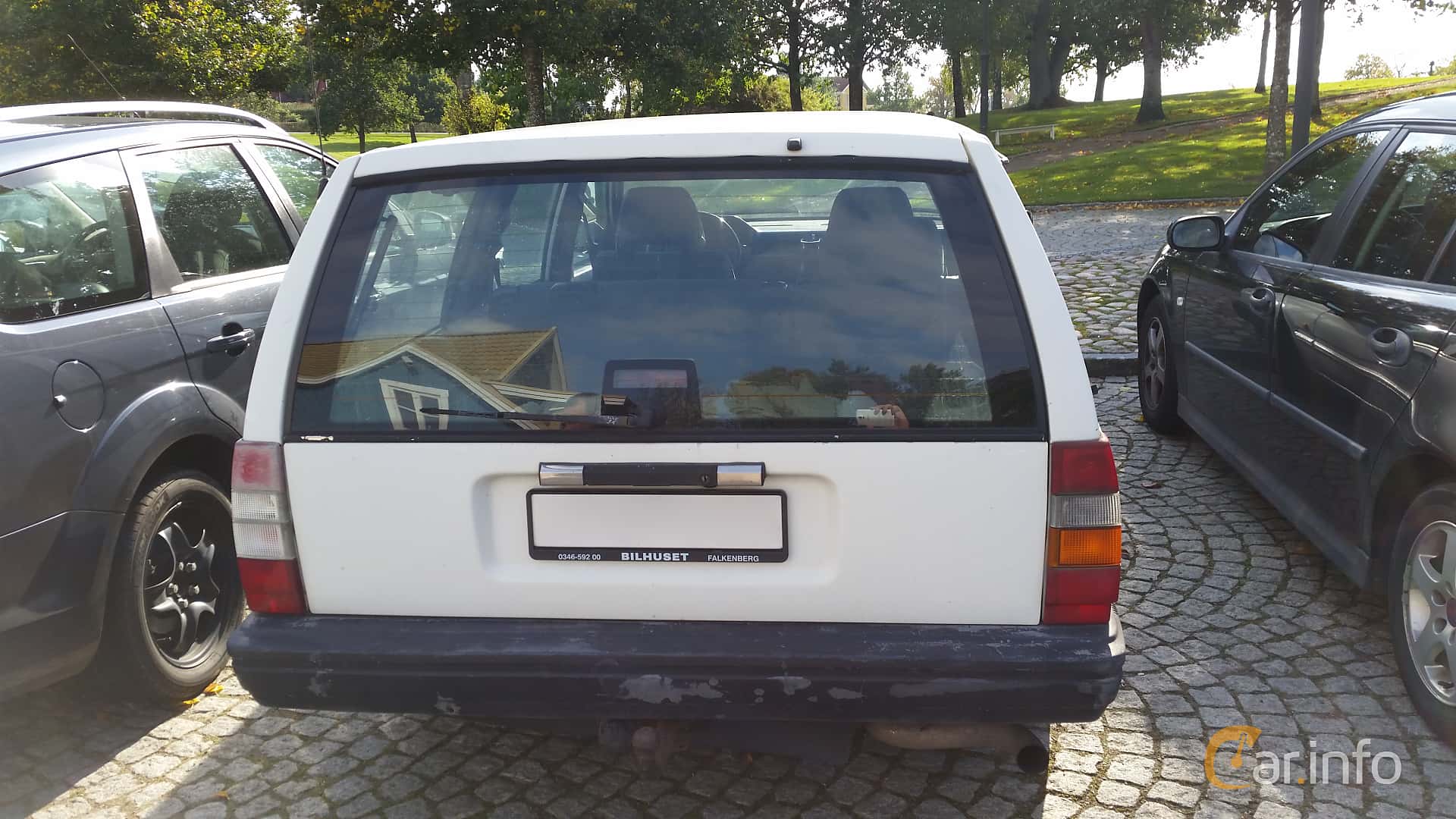 Volvo 745 2.3 Manual, 116hp, 1992