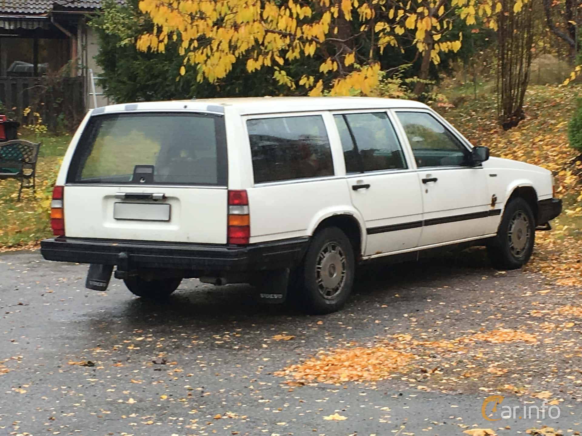 Volvo 745 2.3 Manual, 131hp, 1987