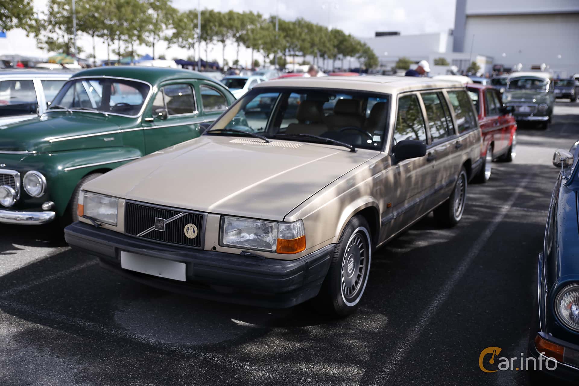 Volvo 745 1st Generation Facelift 2.3 Automatic, 4-speed