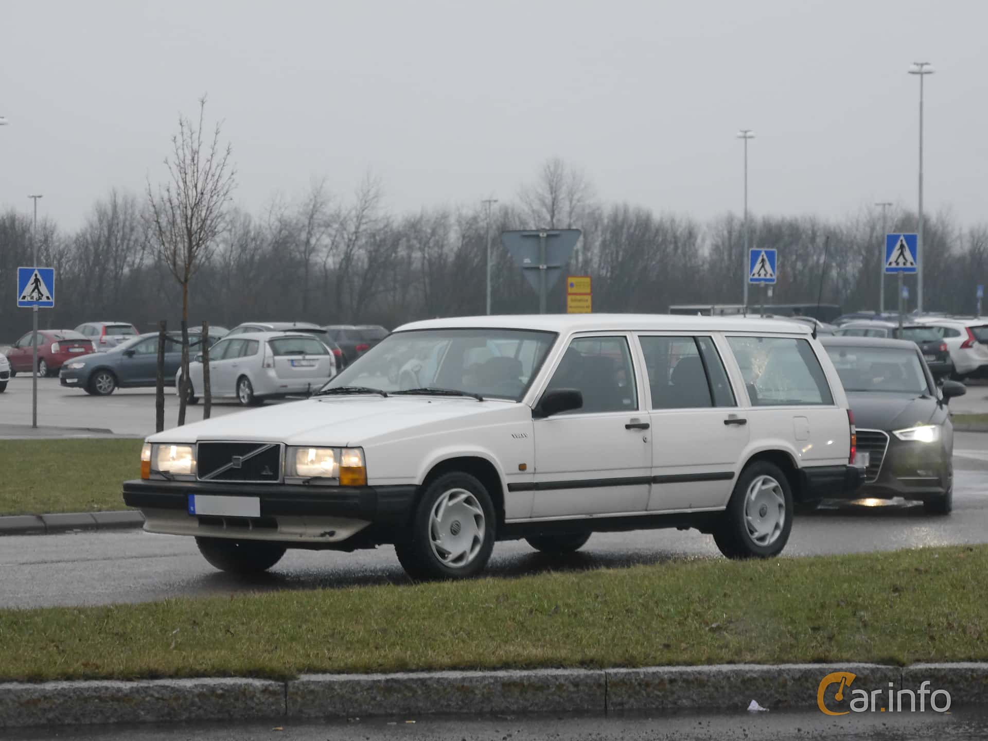 Volvo 745 2.3 116hp, 1985