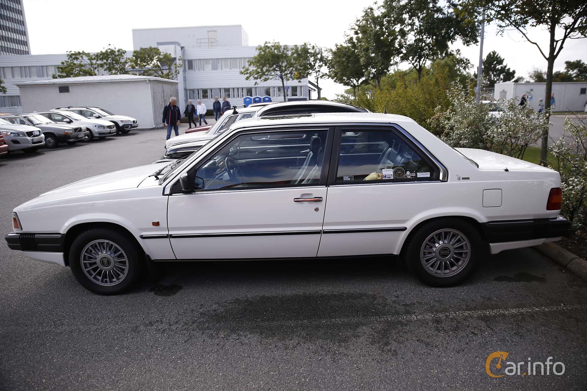 Volvo 780 2.8 V6 Automatic, 156hp, 1988