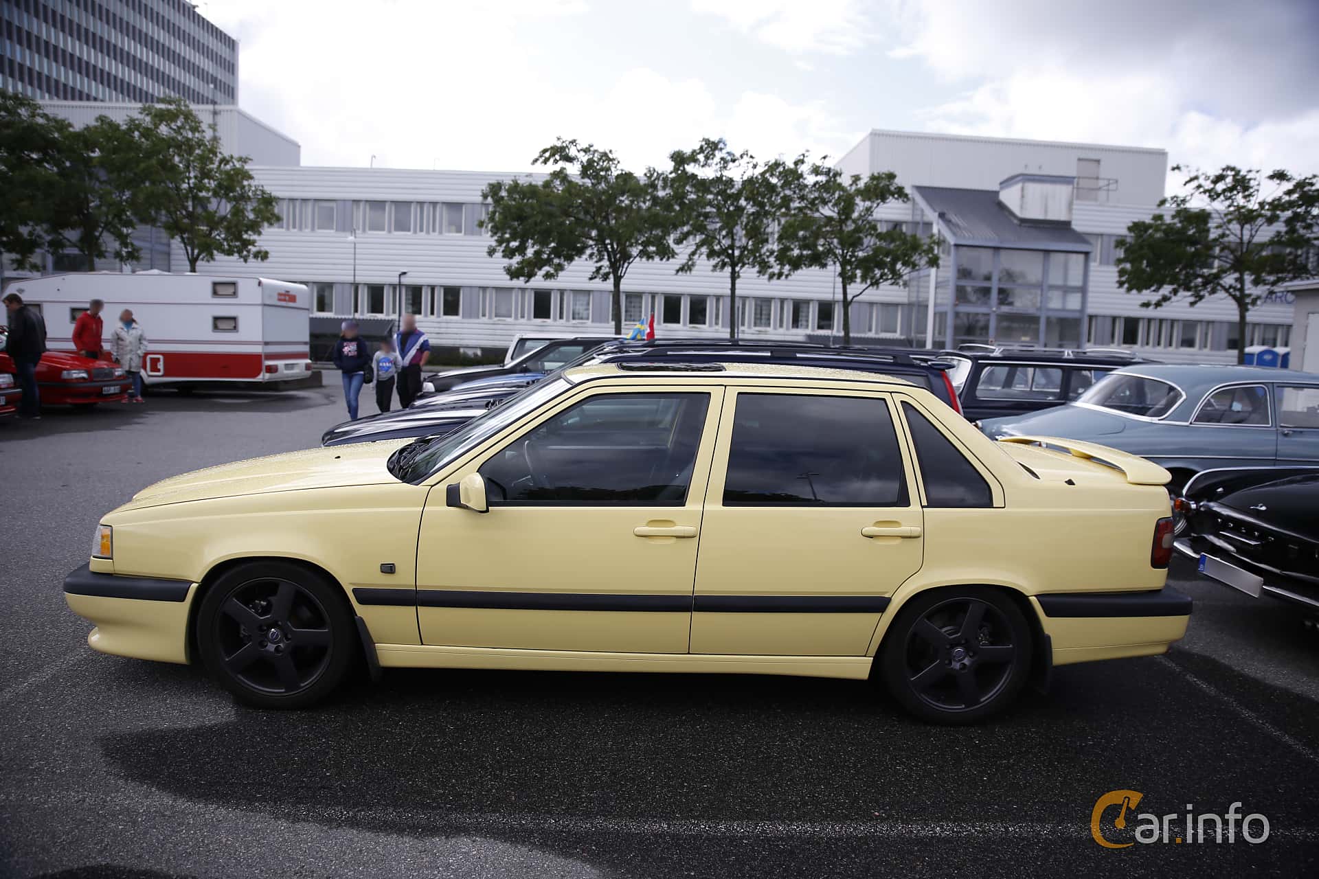 Volvo 850 Sedan 2.3 T-5 R Automatic, 225hp, 1995