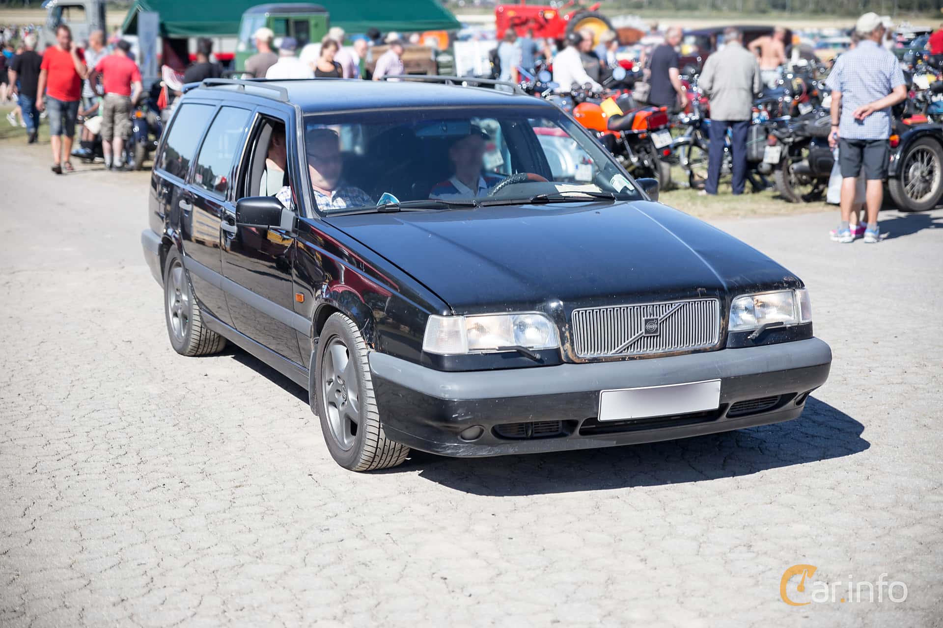 Volvo 850 Station Wagon 2.3 T-5 Automatic, 226hp, 1995