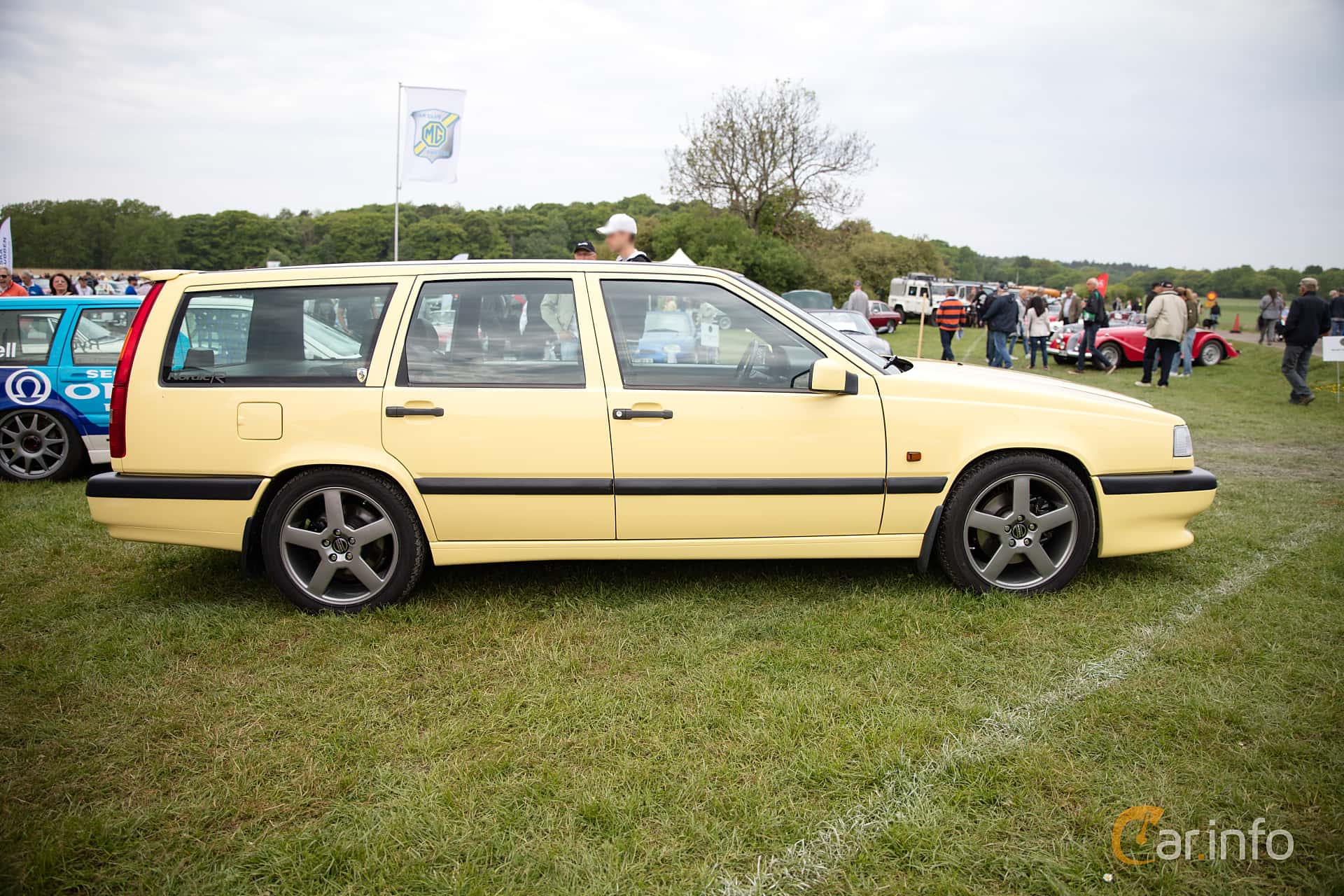 Volvo 850 Station Wagon 1st Generation Facelift 2.0