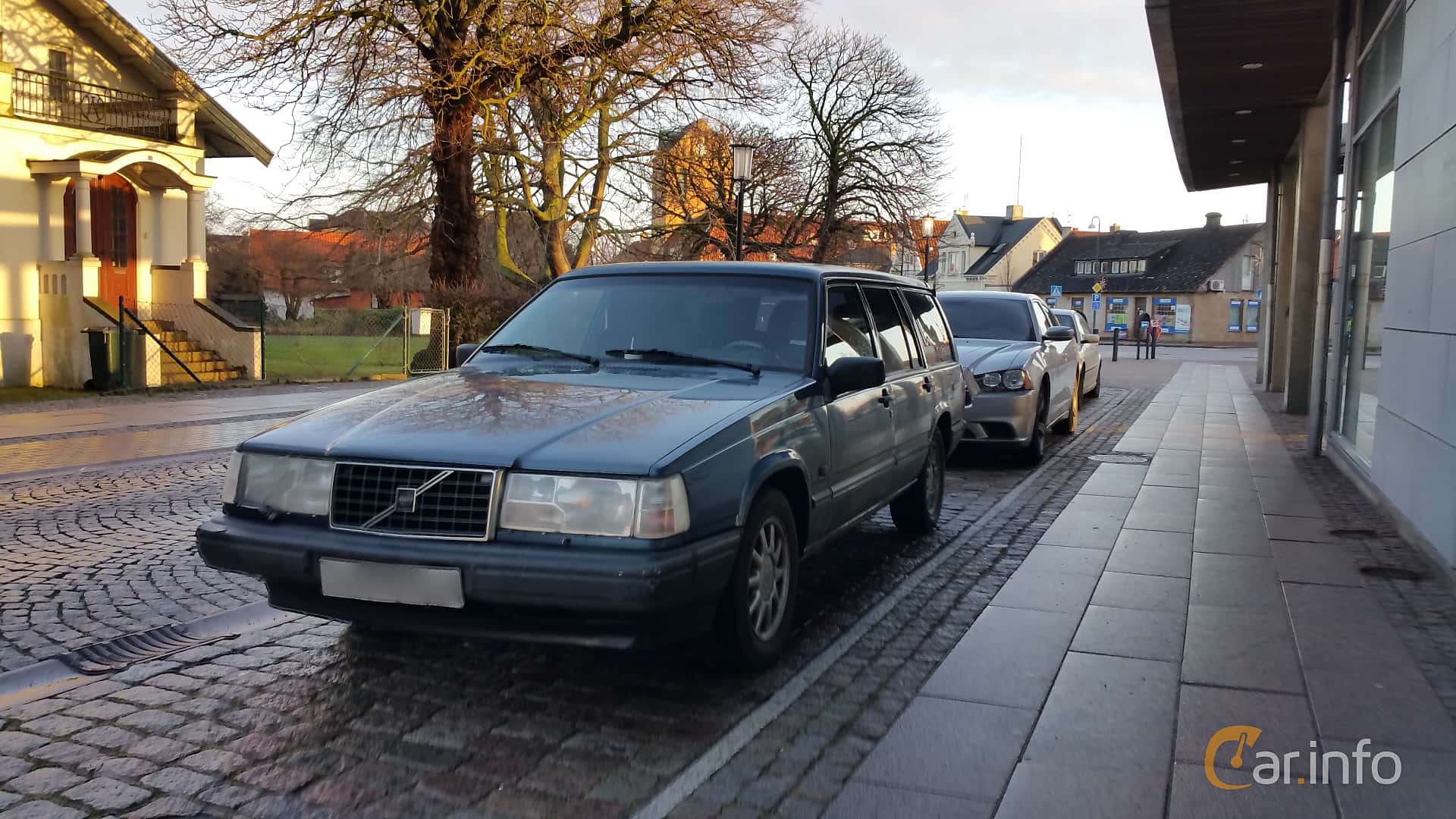 Volvo 945 2.3 Automatic, 116hp, 1993