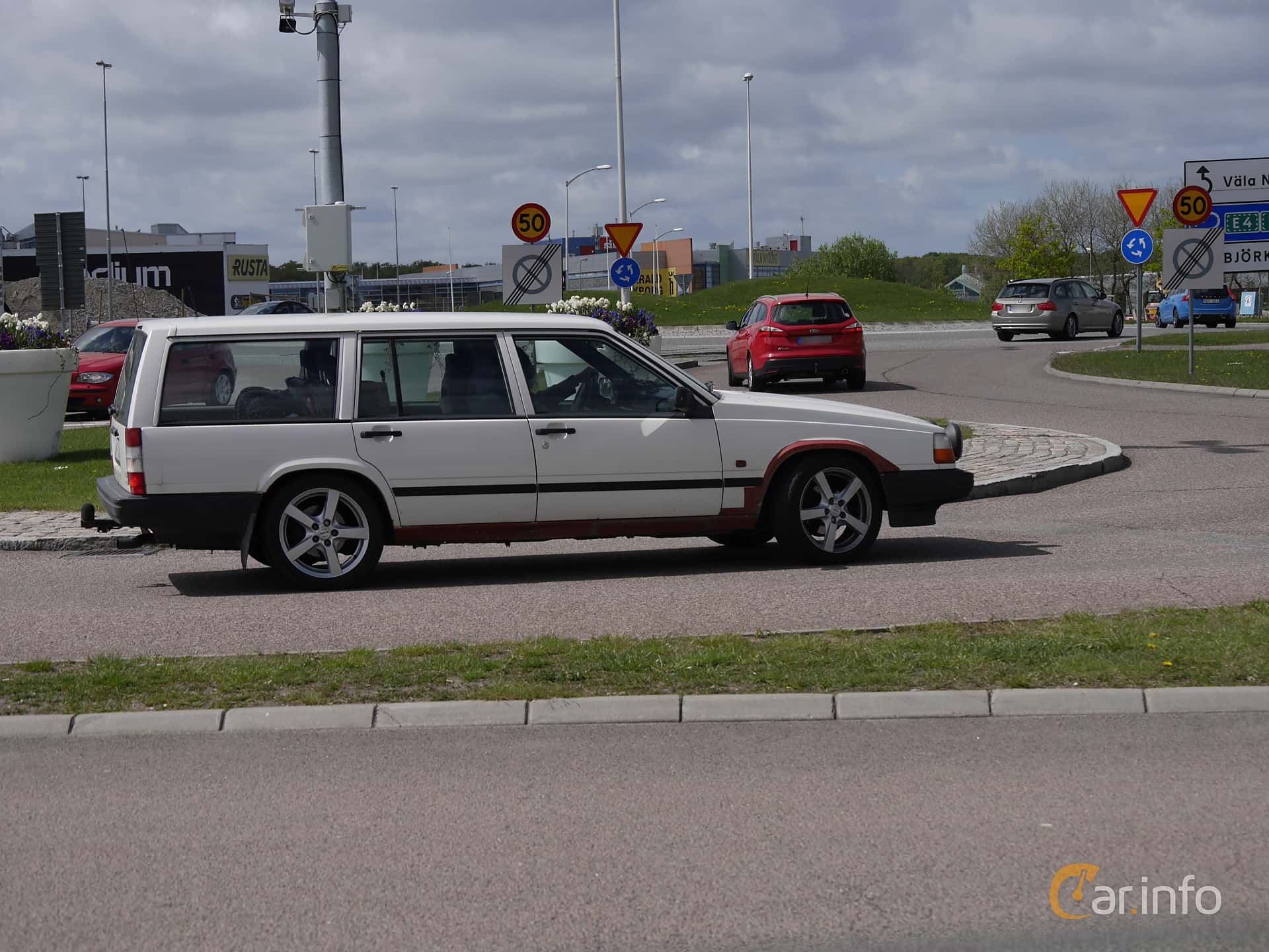 Volvo 945 2.3 116hp, 1995