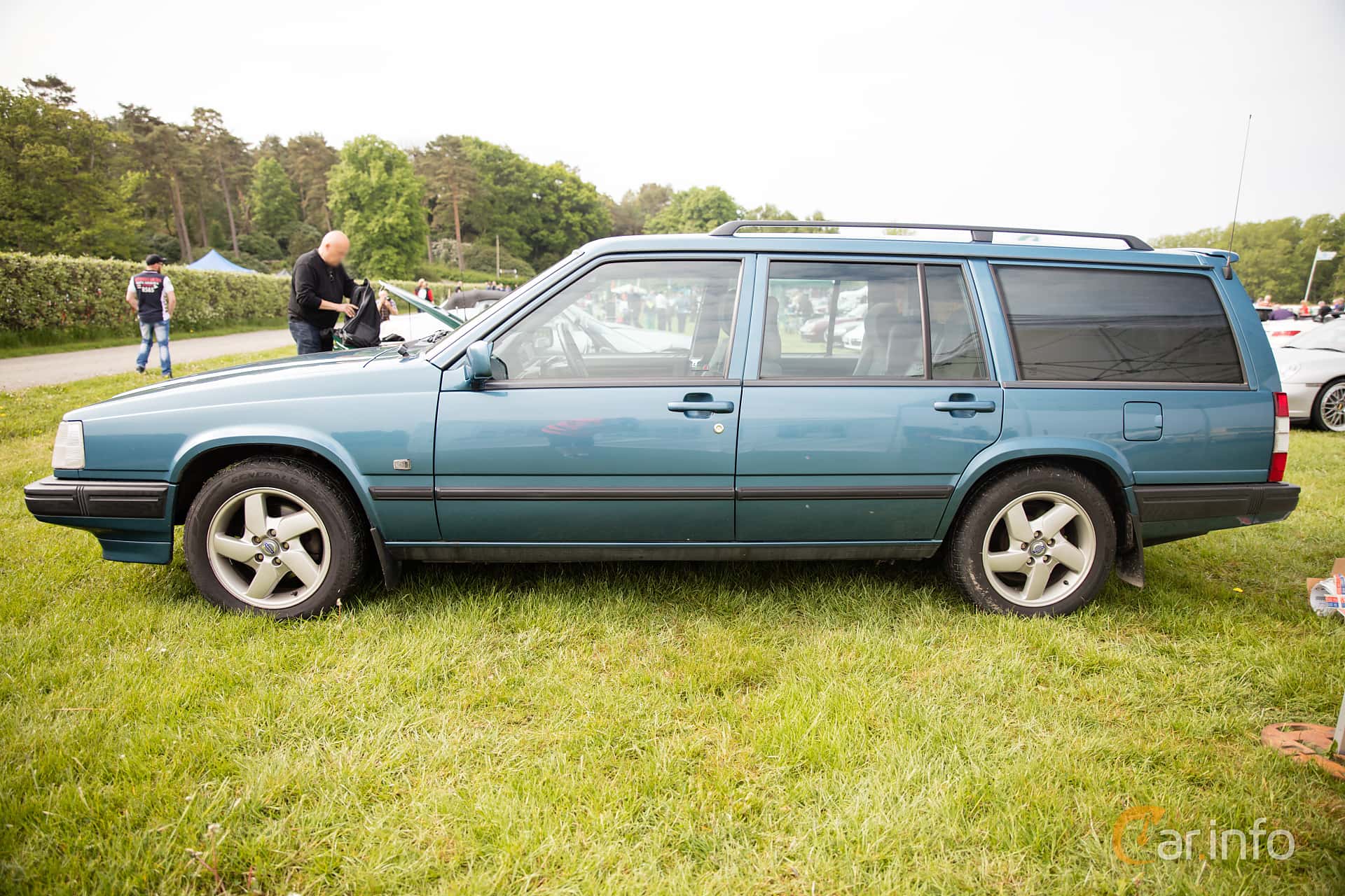 Volvo 945 1st Generation 2.3