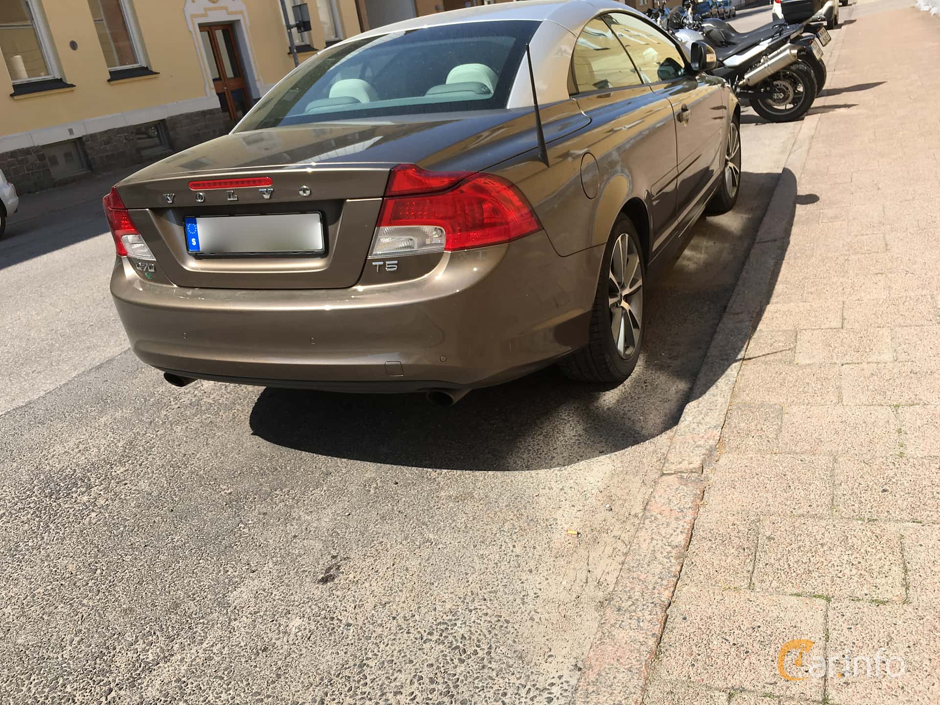 Volvo C70 T5 Automatic, 230hp, 2012