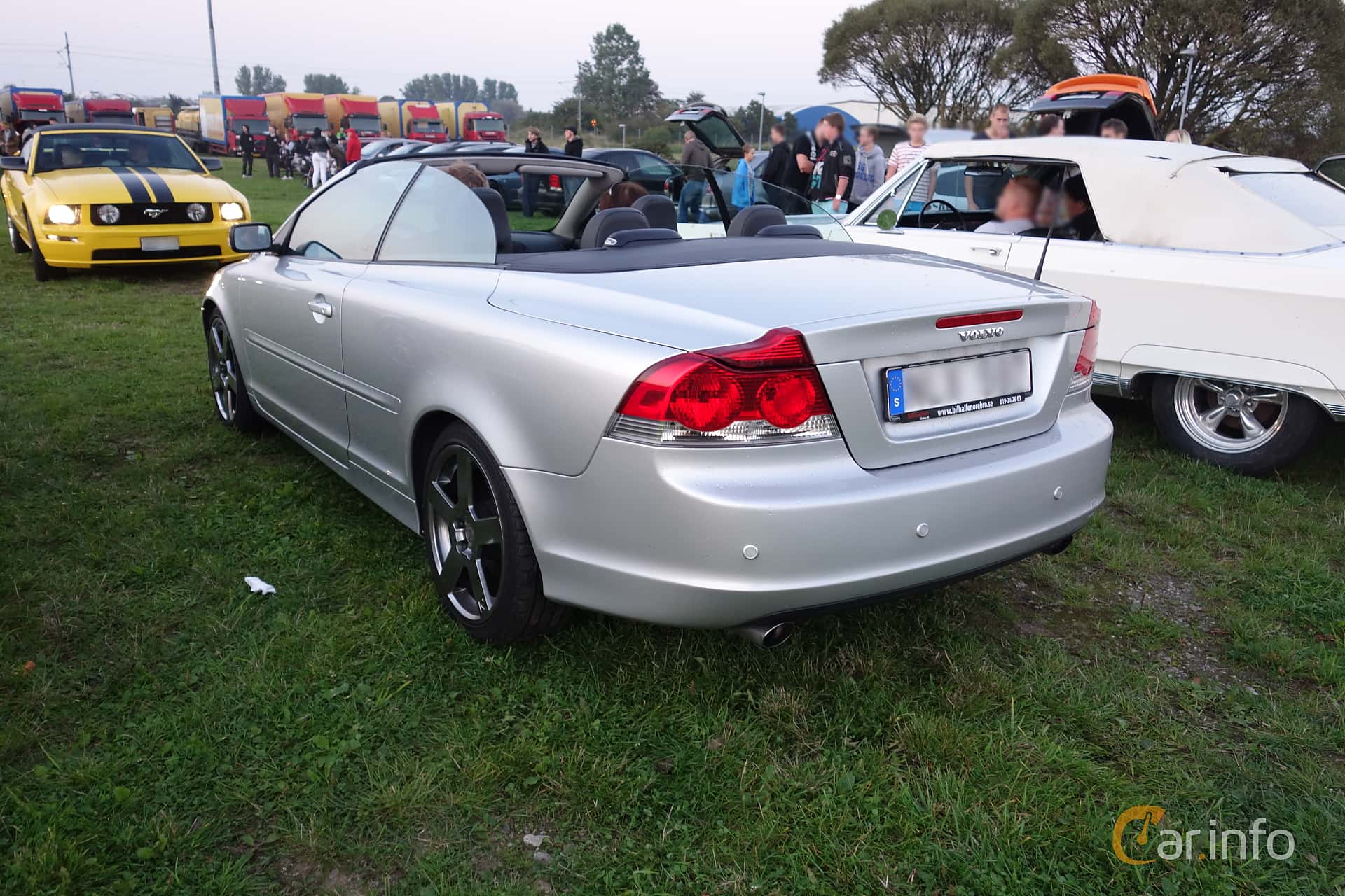Volvo C70 T5 Manual, 220hp, 2006