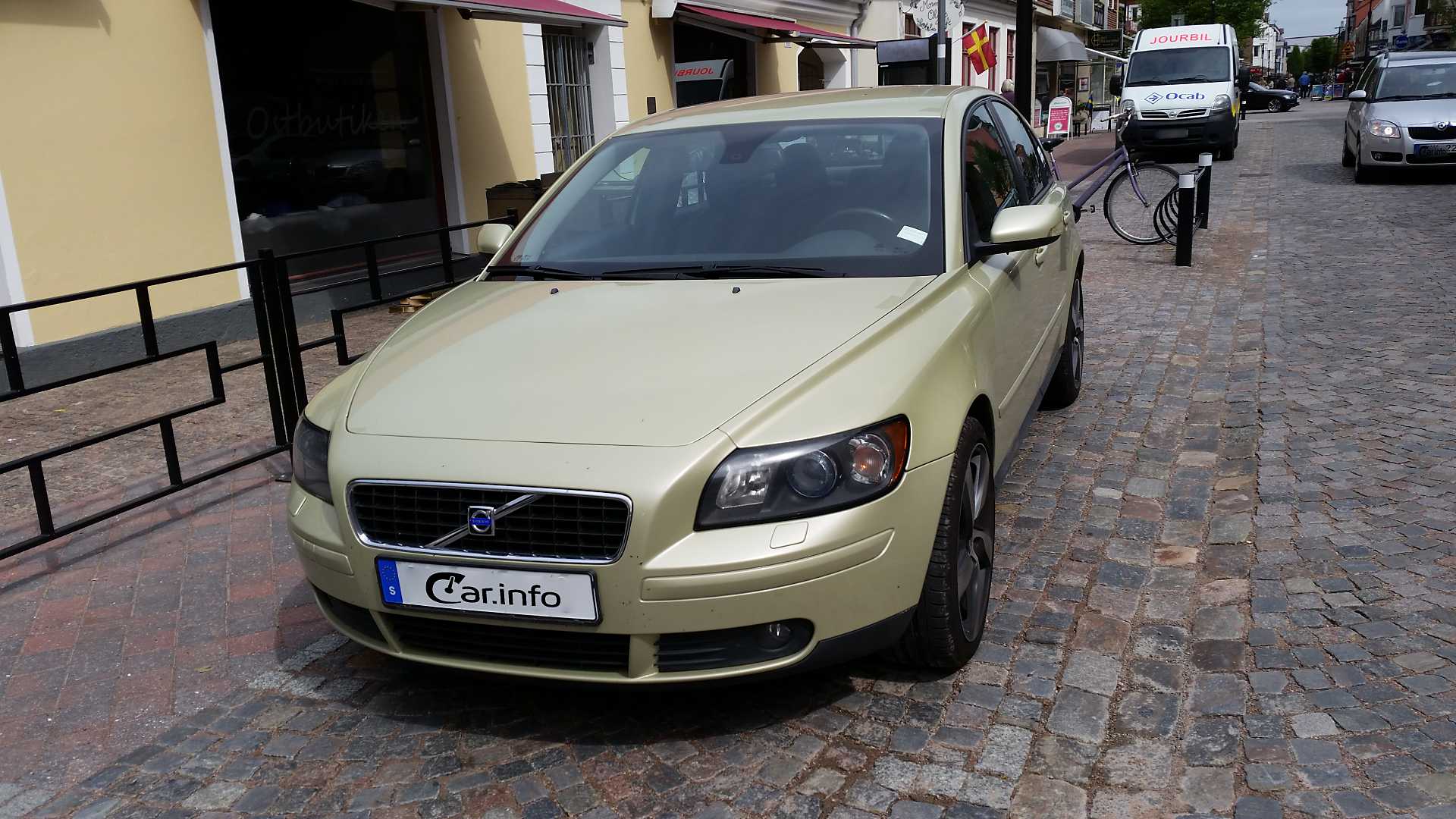 Volvo S40 T5 Manual, 220hp, 2004