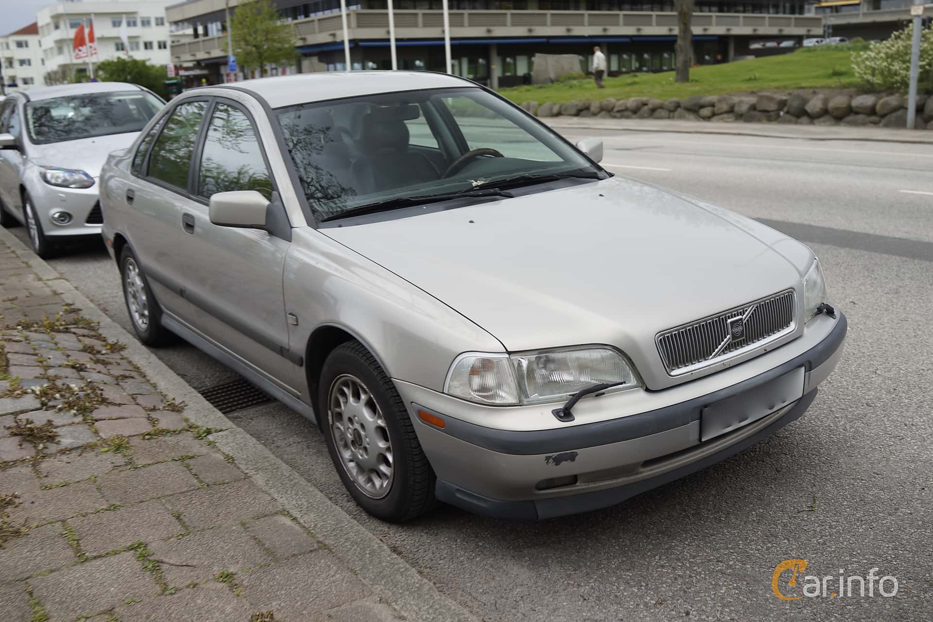 Volvo S40 generation V 2.0T Automatic, 5-speed