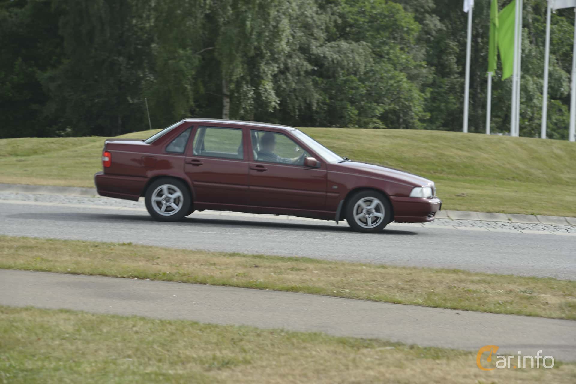 Volvo S70 generation LS 2.4 Automatic, 5-speed