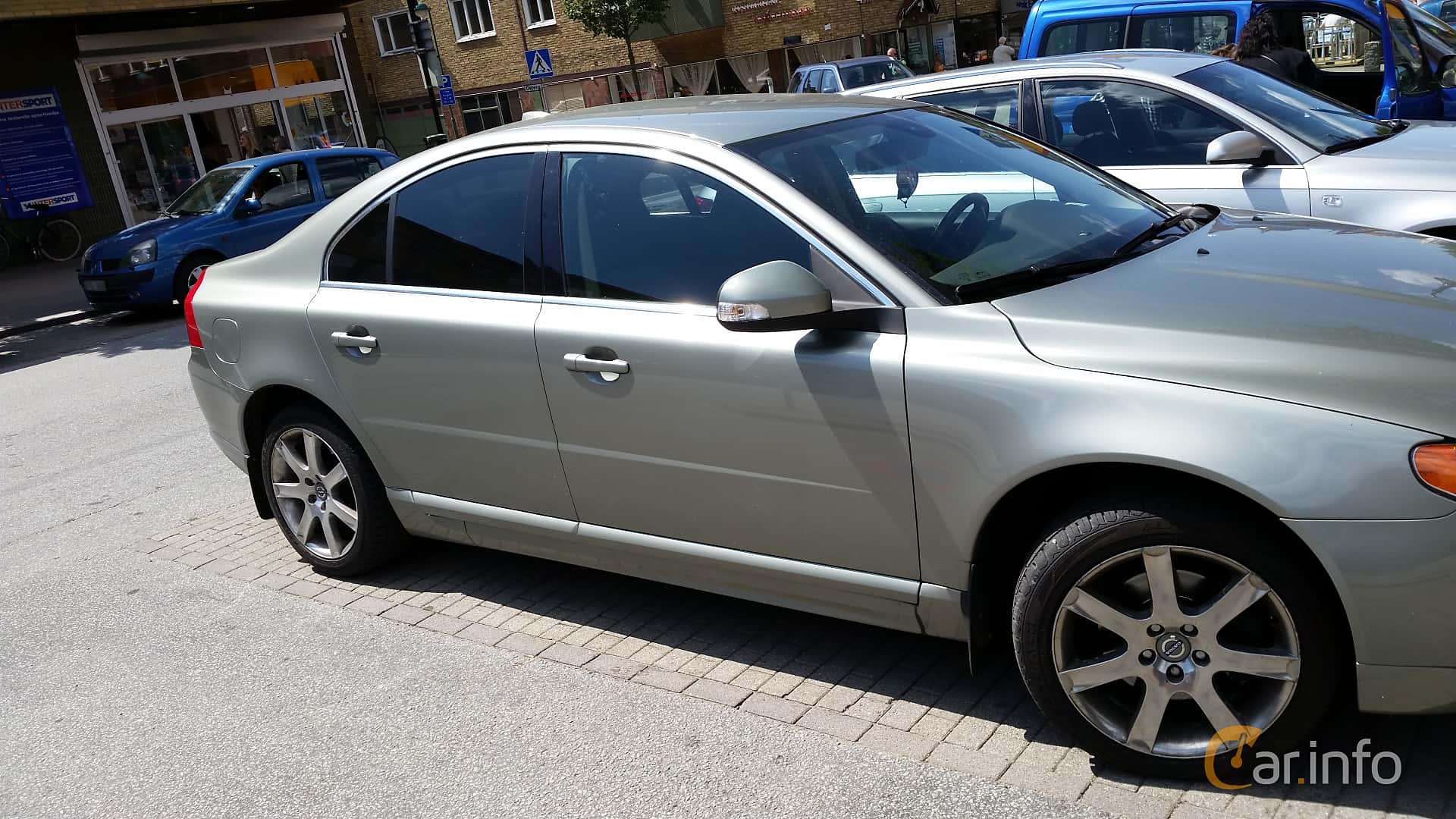 Volvo S80 D5 185hp, 2006