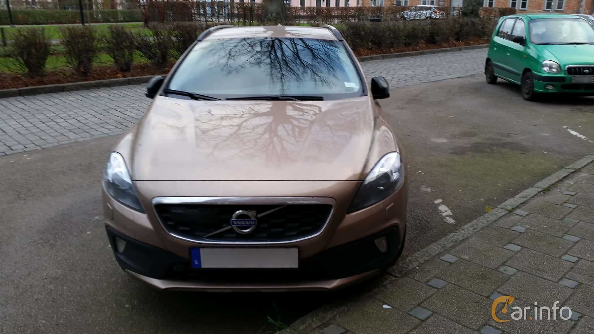 Volvo V40 D4 Geartronic, 177hp, 2013