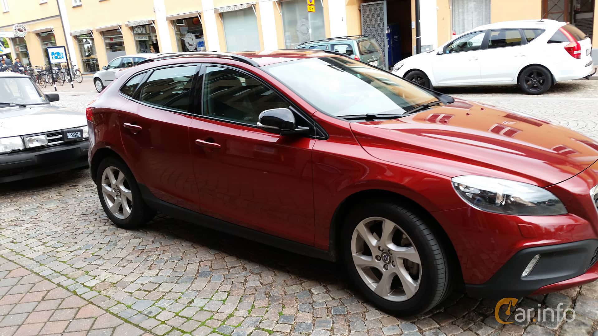 Volvo V40 Cross Country generation P1 D3
