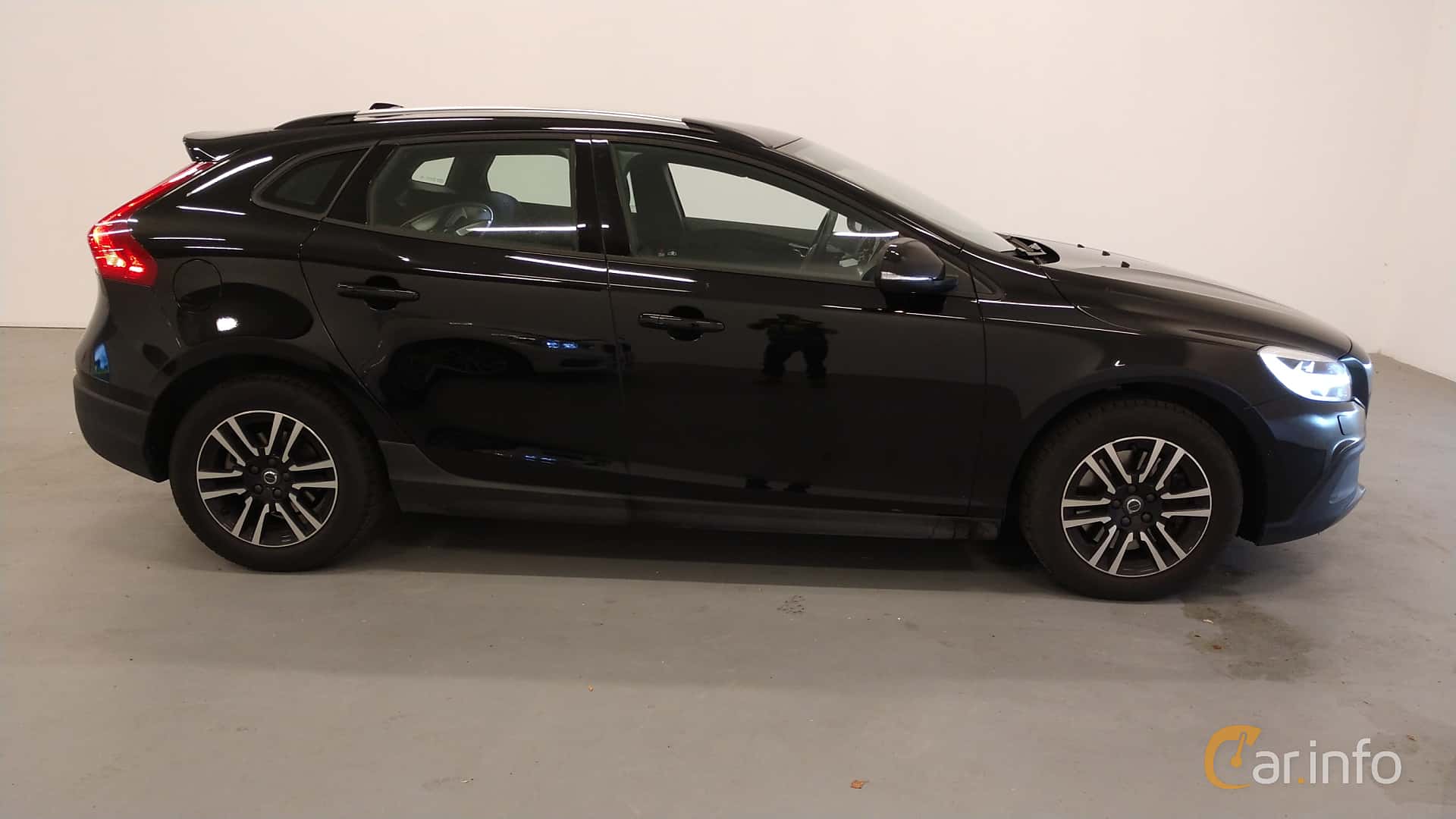 Volvo V40 Cross Country T3 Geartronic, 152hp, 2017