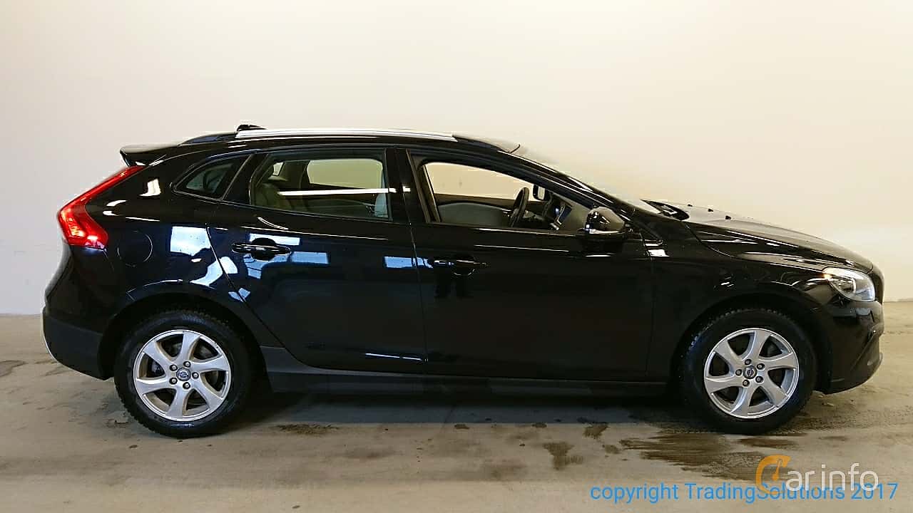 Volvo V40 Cross Country generation P1 D4 Manual, 6-speed