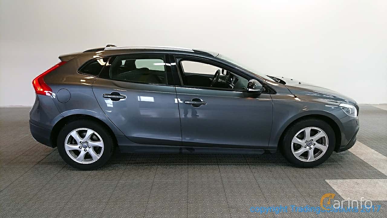 Volvo V40 Cross Country D2 115hp, 2014